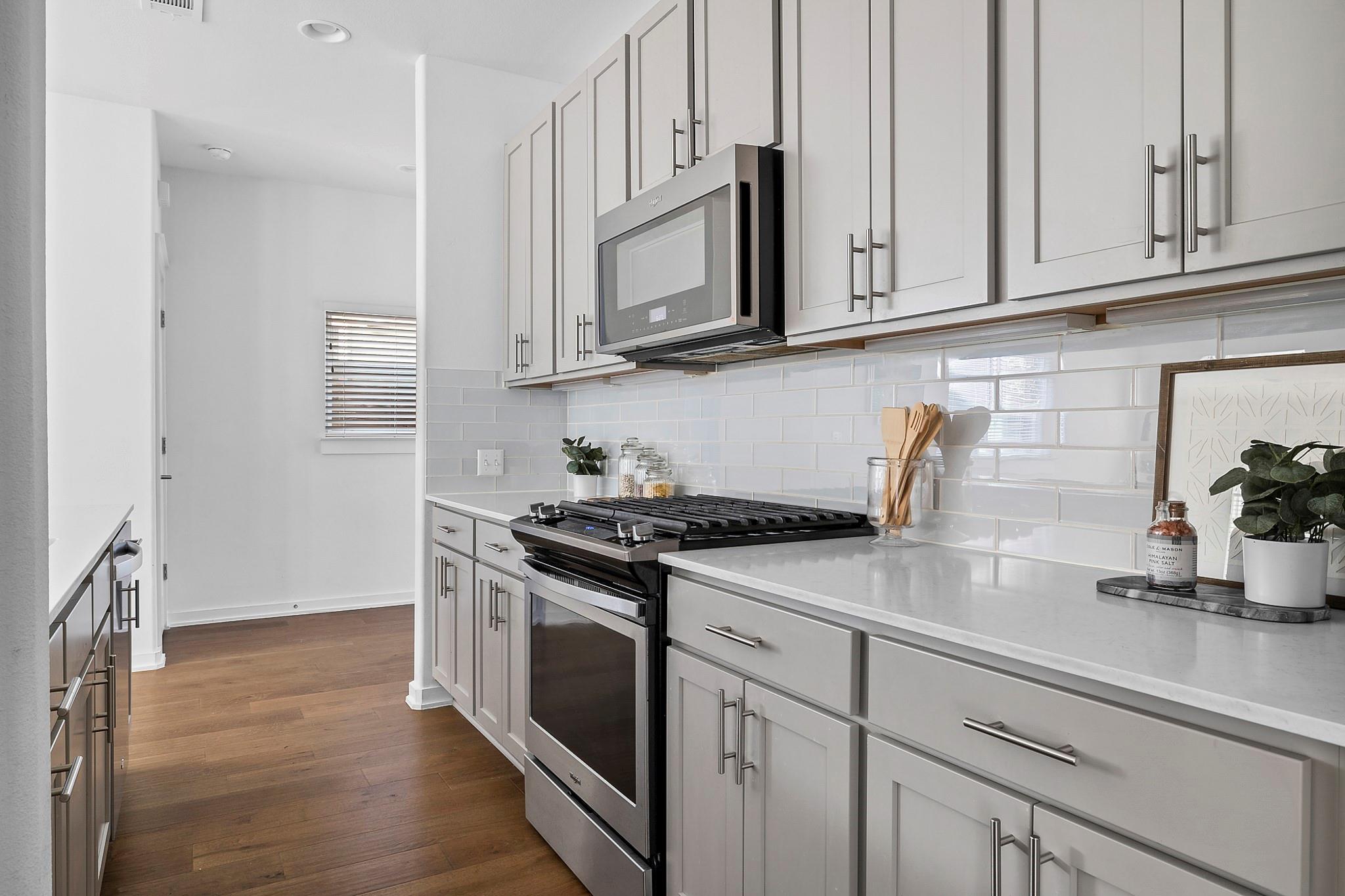 6800 Menchaca RD # 22