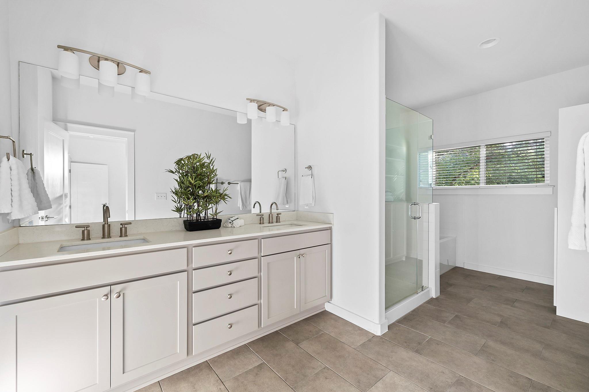 6800 Menchaca RD # 22