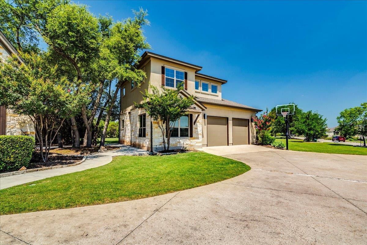 605 Unity DR