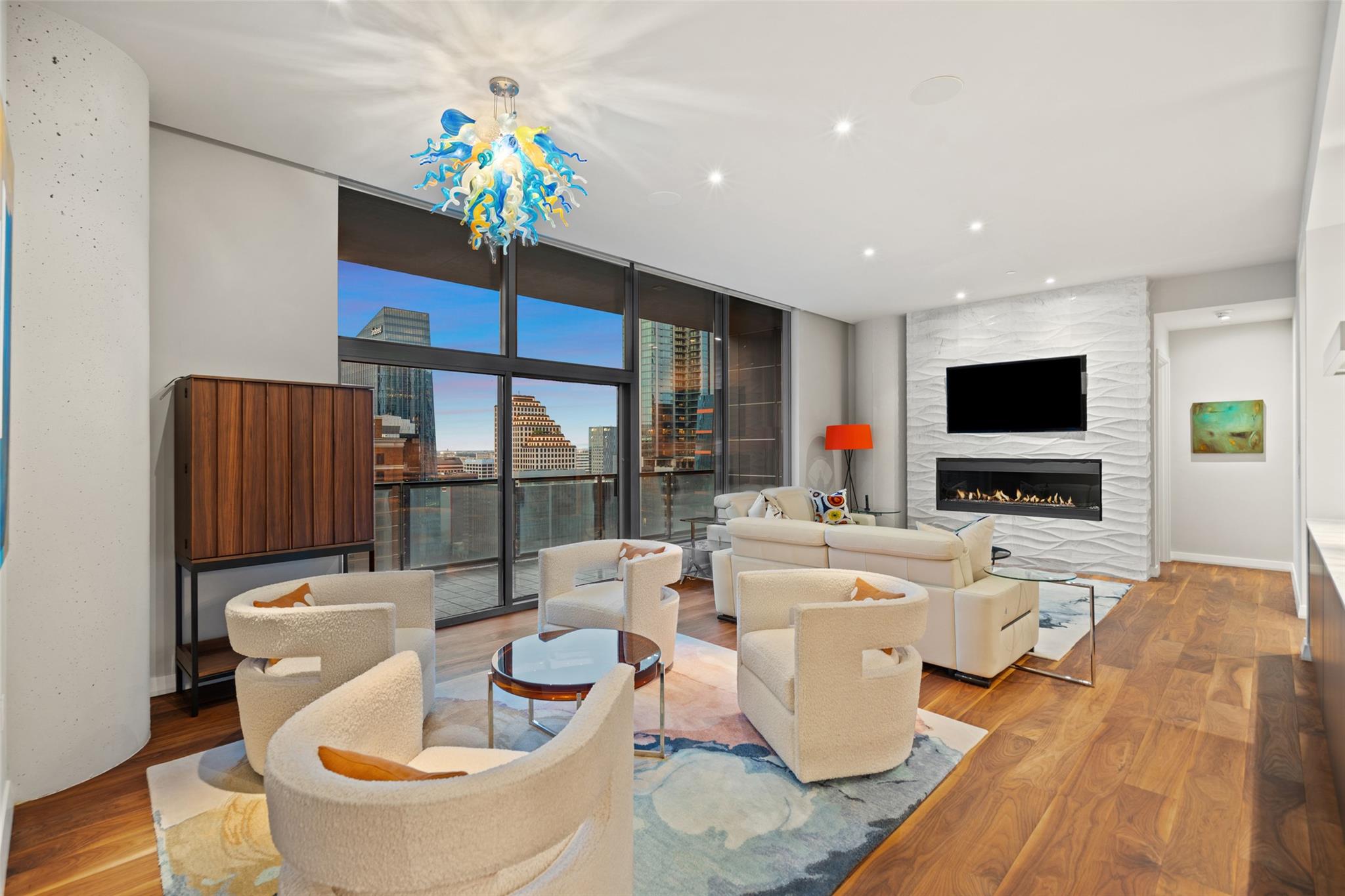 210 Lavaca ST # 2505