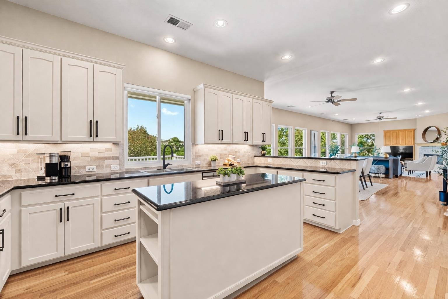 209 Overlook CT