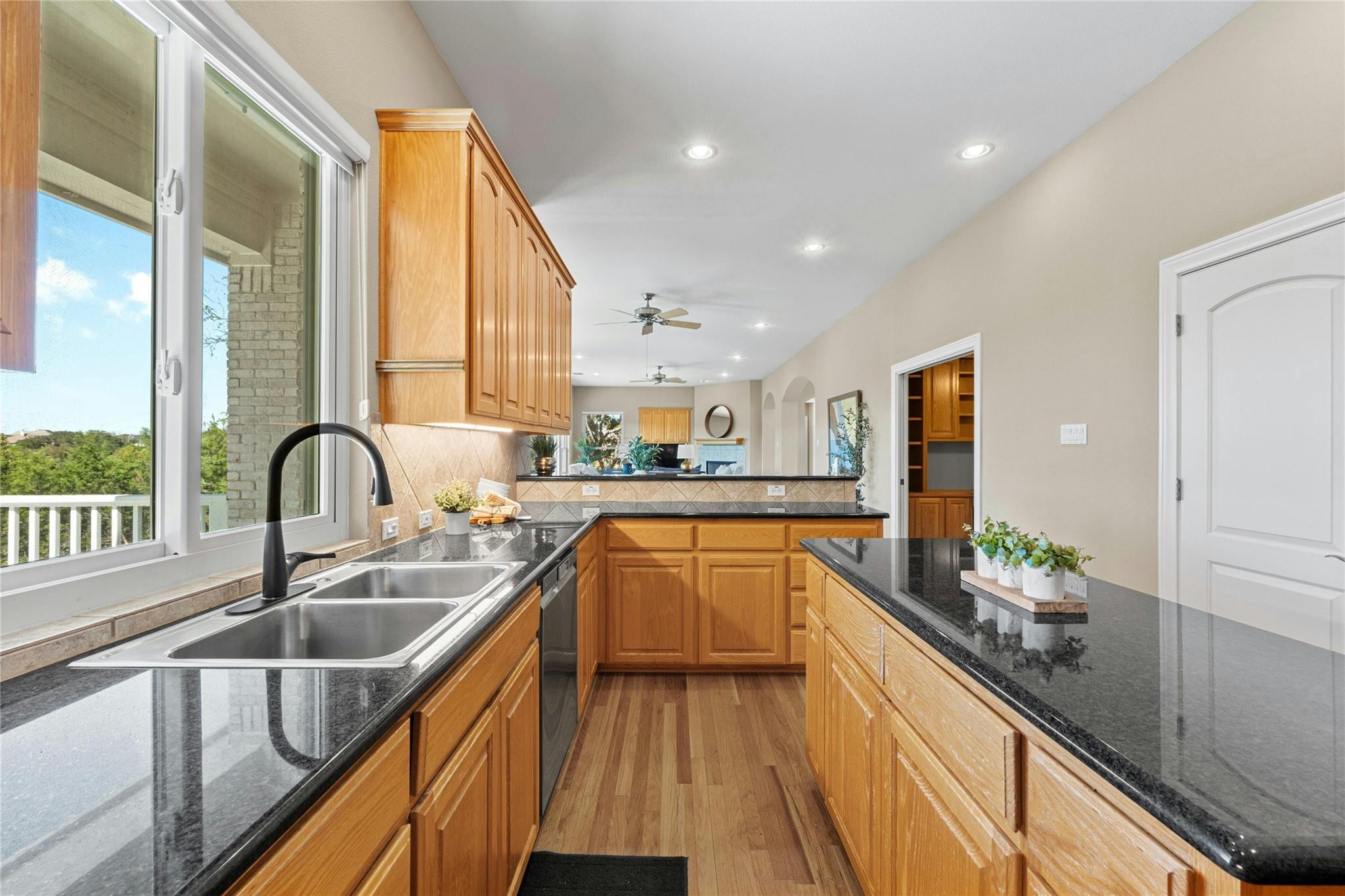 209 Overlook CT