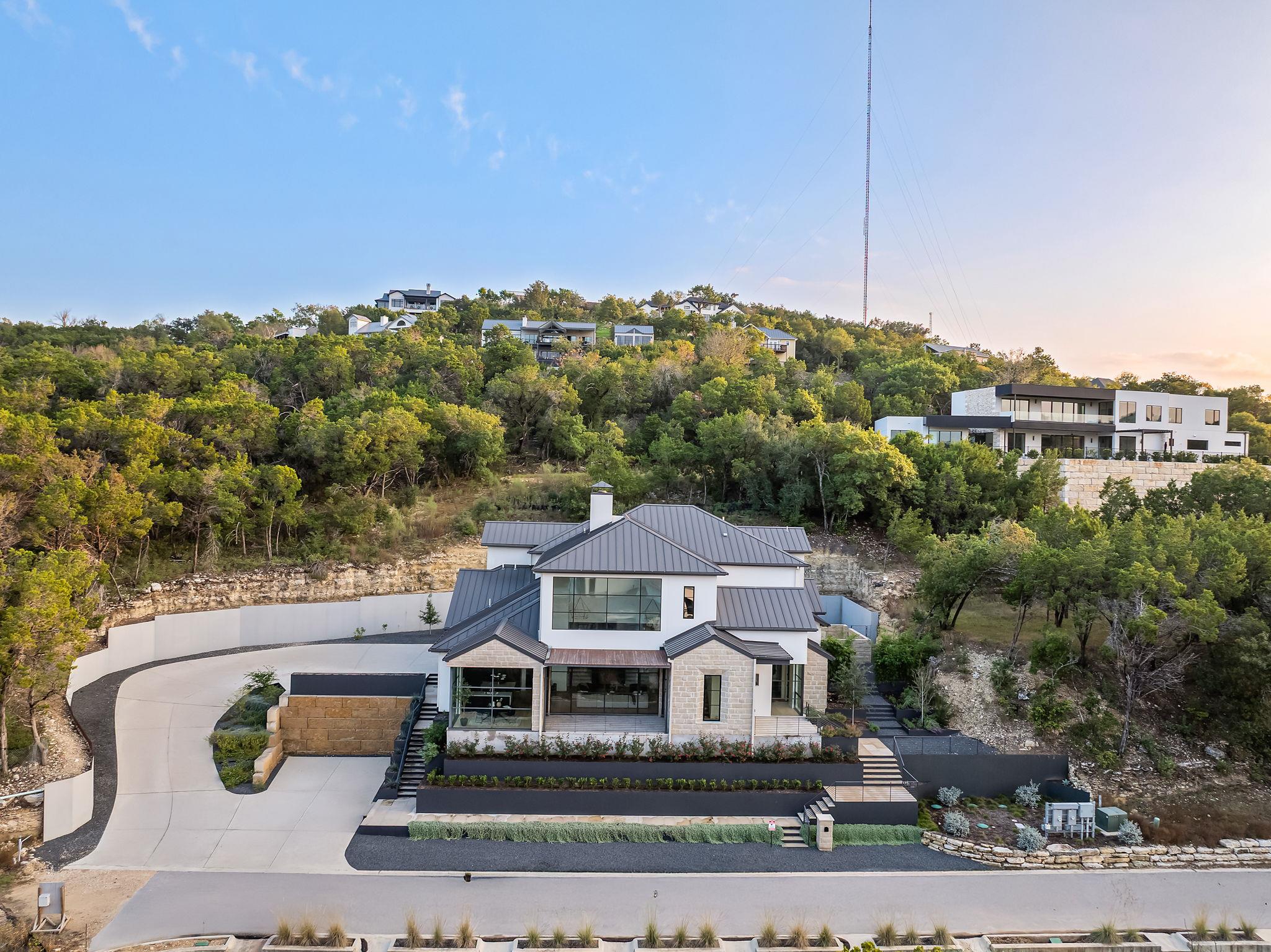 2701 Toro Canyon RD # B