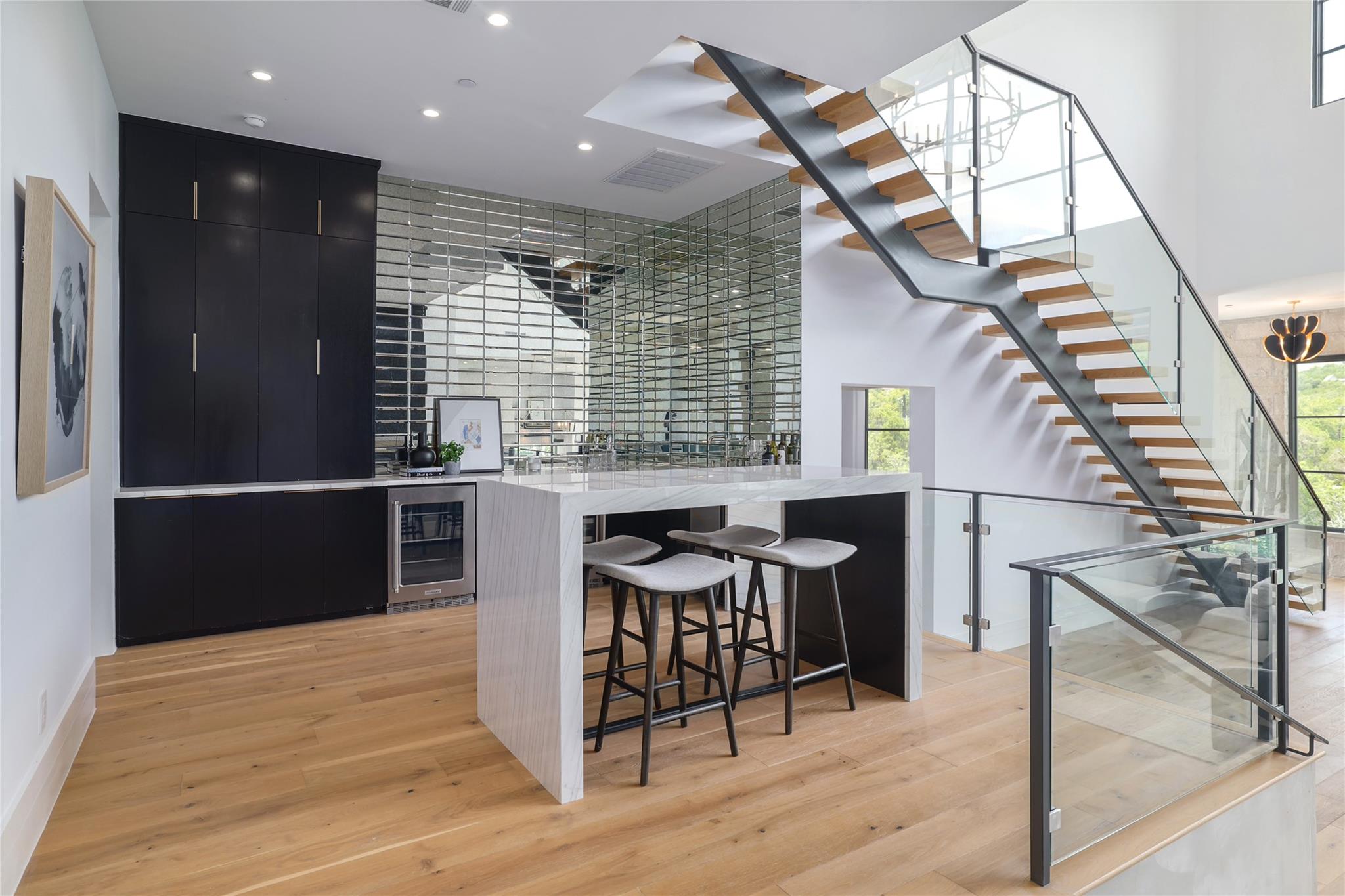 2701 Toro Canyon RD # B