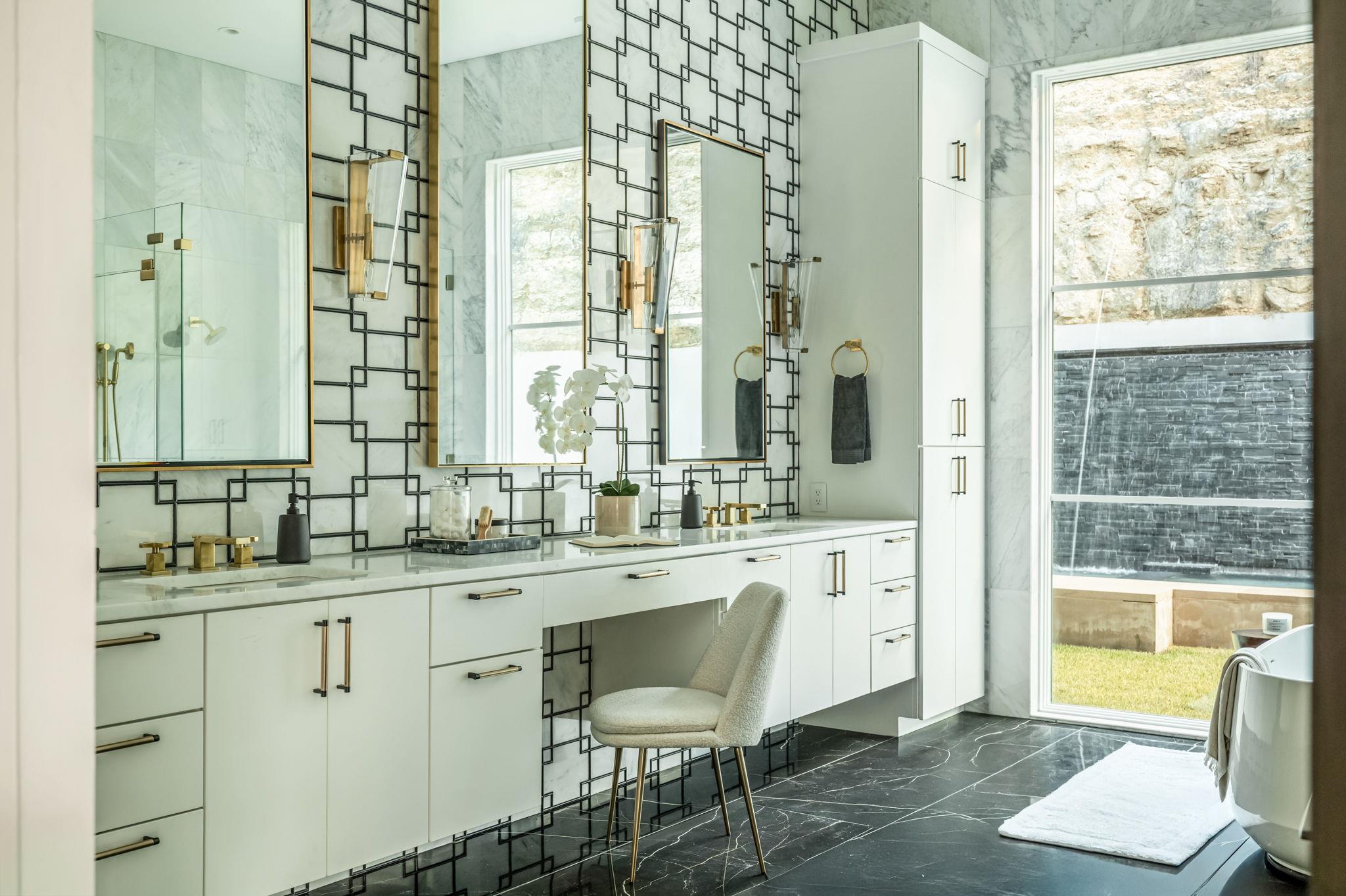 2701 Toro Canyon RD # B