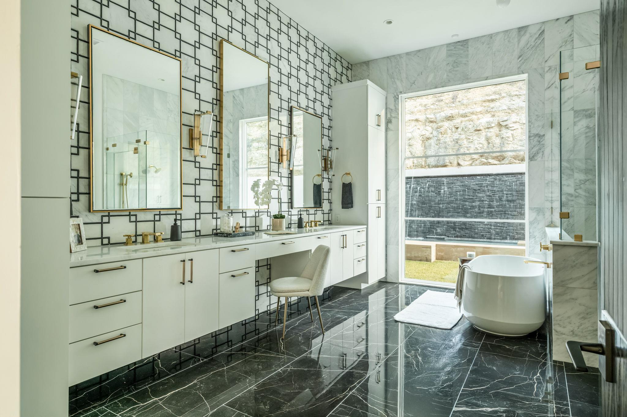 2701 Toro Canyon RD # B