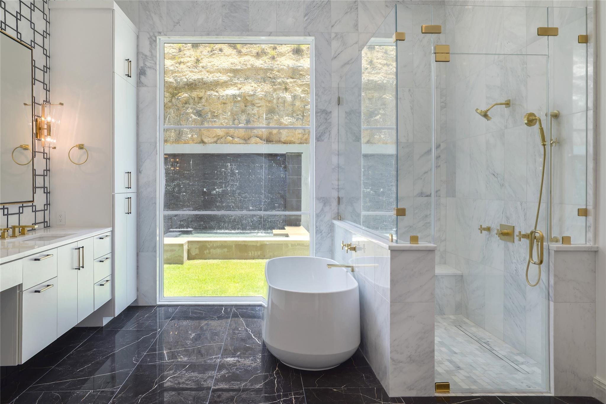 2701 Toro Canyon RD # B