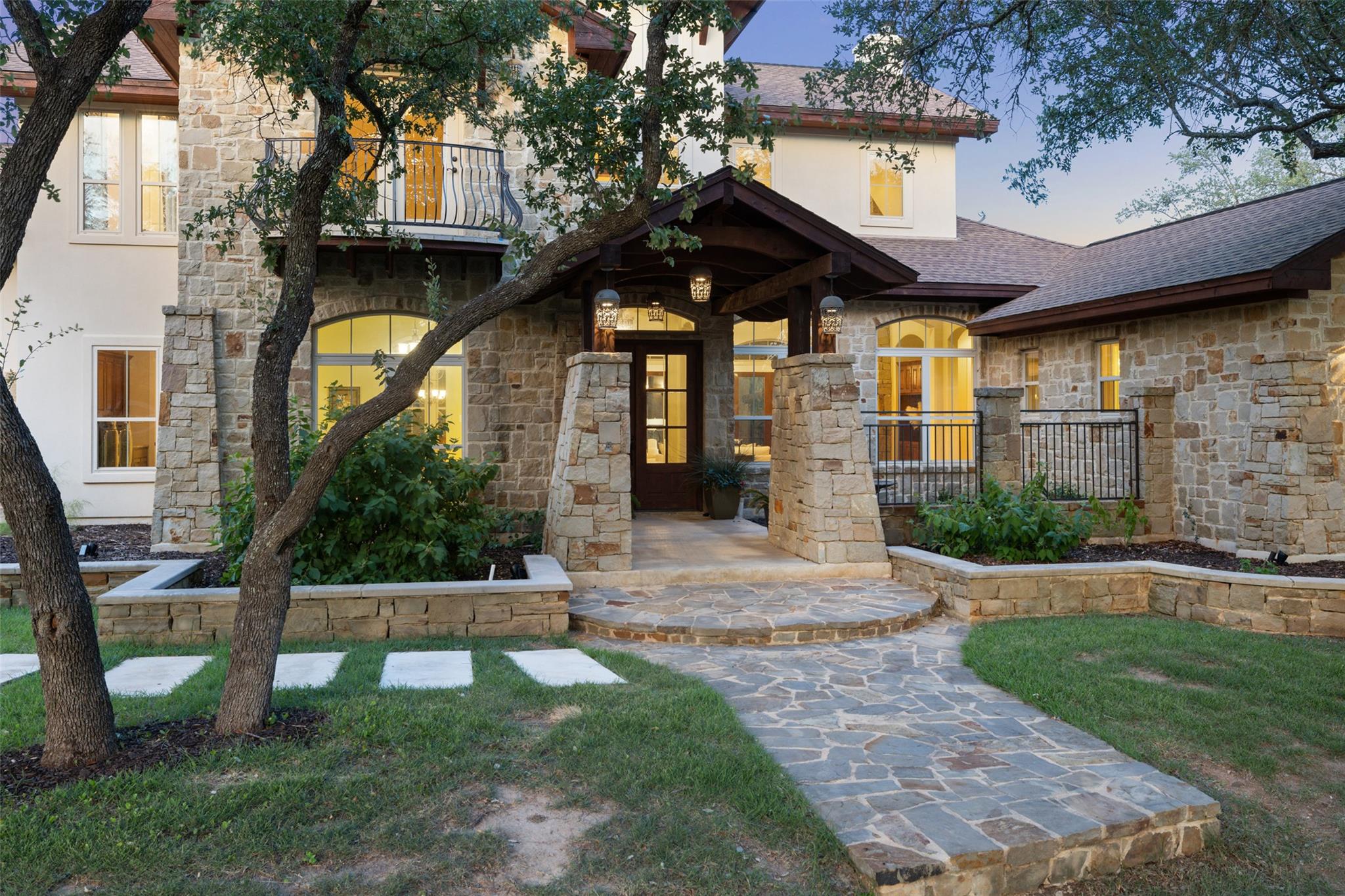 23923 Tres Coronas DR