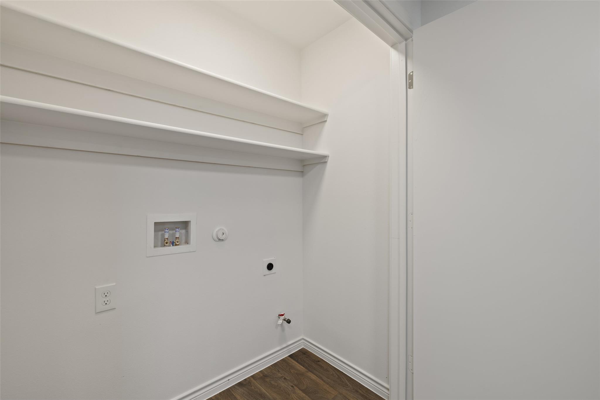 9903 Roxanna DR # B, Austin Unit: B