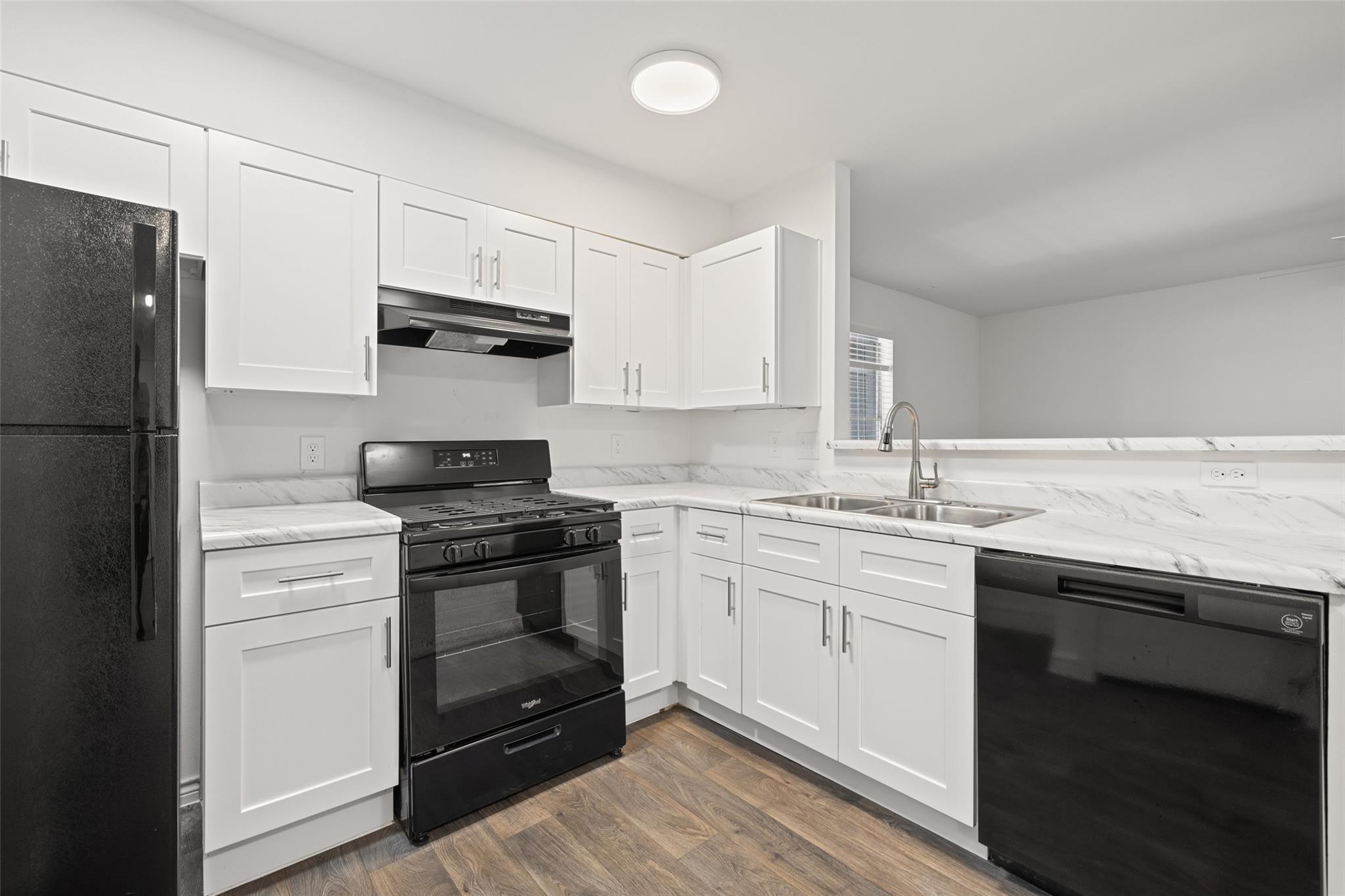 9903 Roxanna DR # B, Austin Unit: B