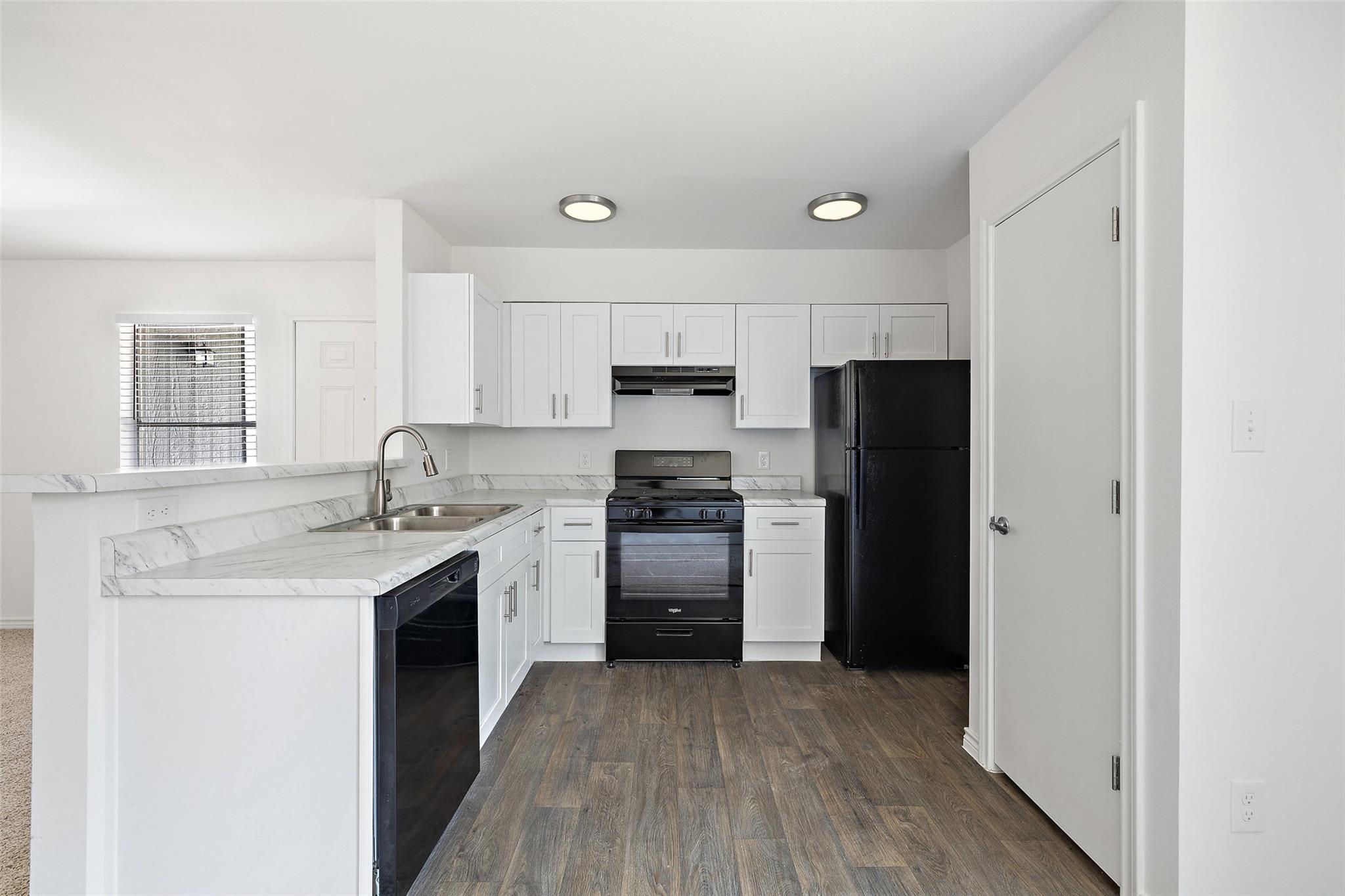 9903 Roxanna DR # B, Austin Unit: B