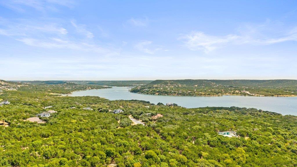 17609 Regatta View DR