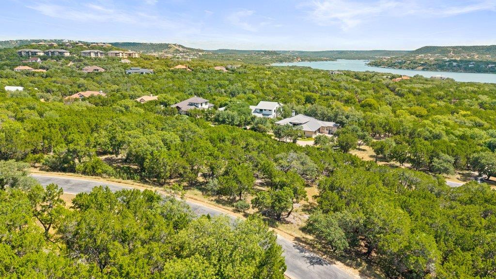17609 Regatta View DR