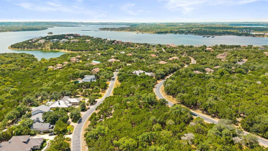 17609 Regatta View DR