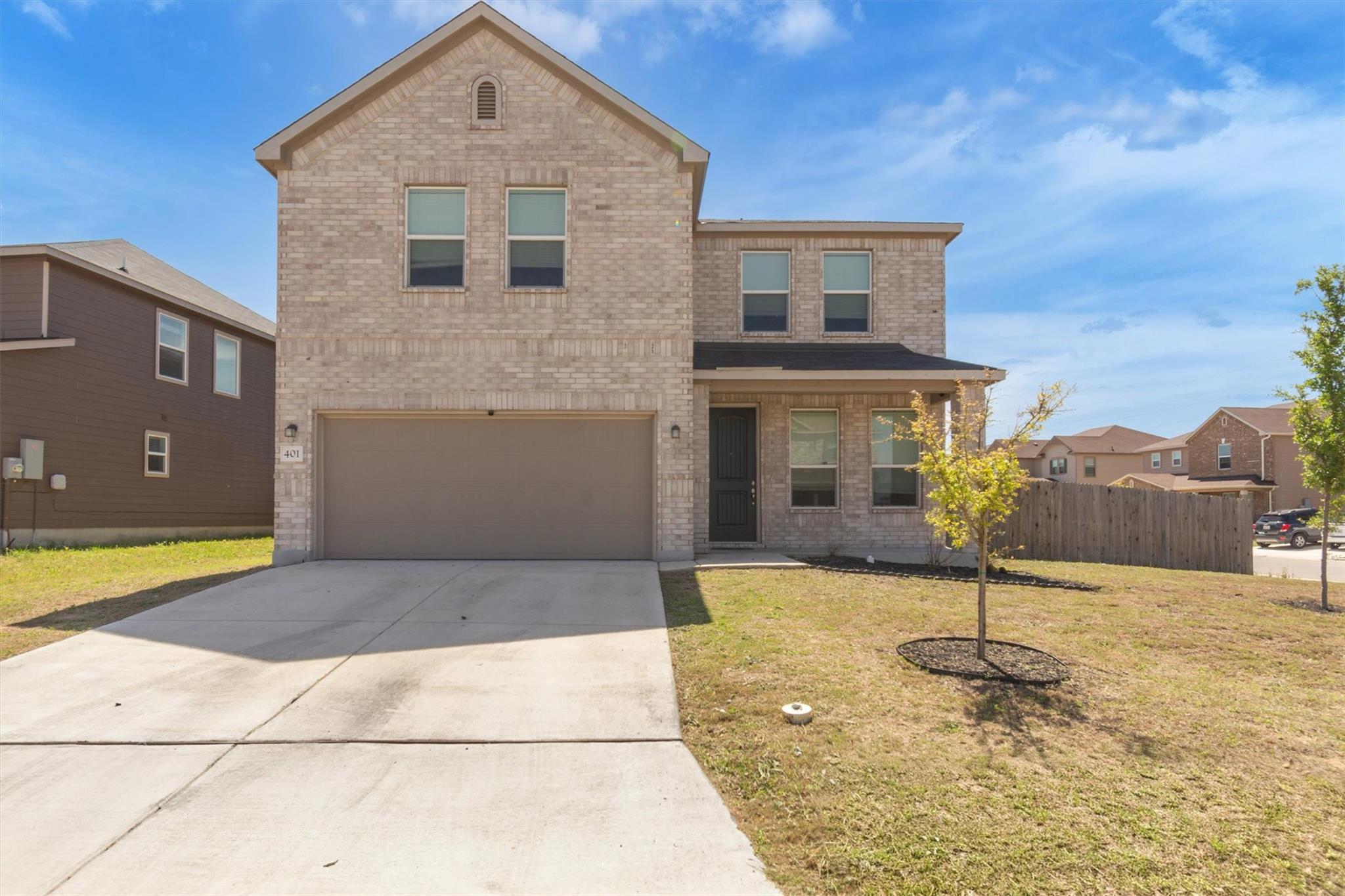401 Briarfield DR