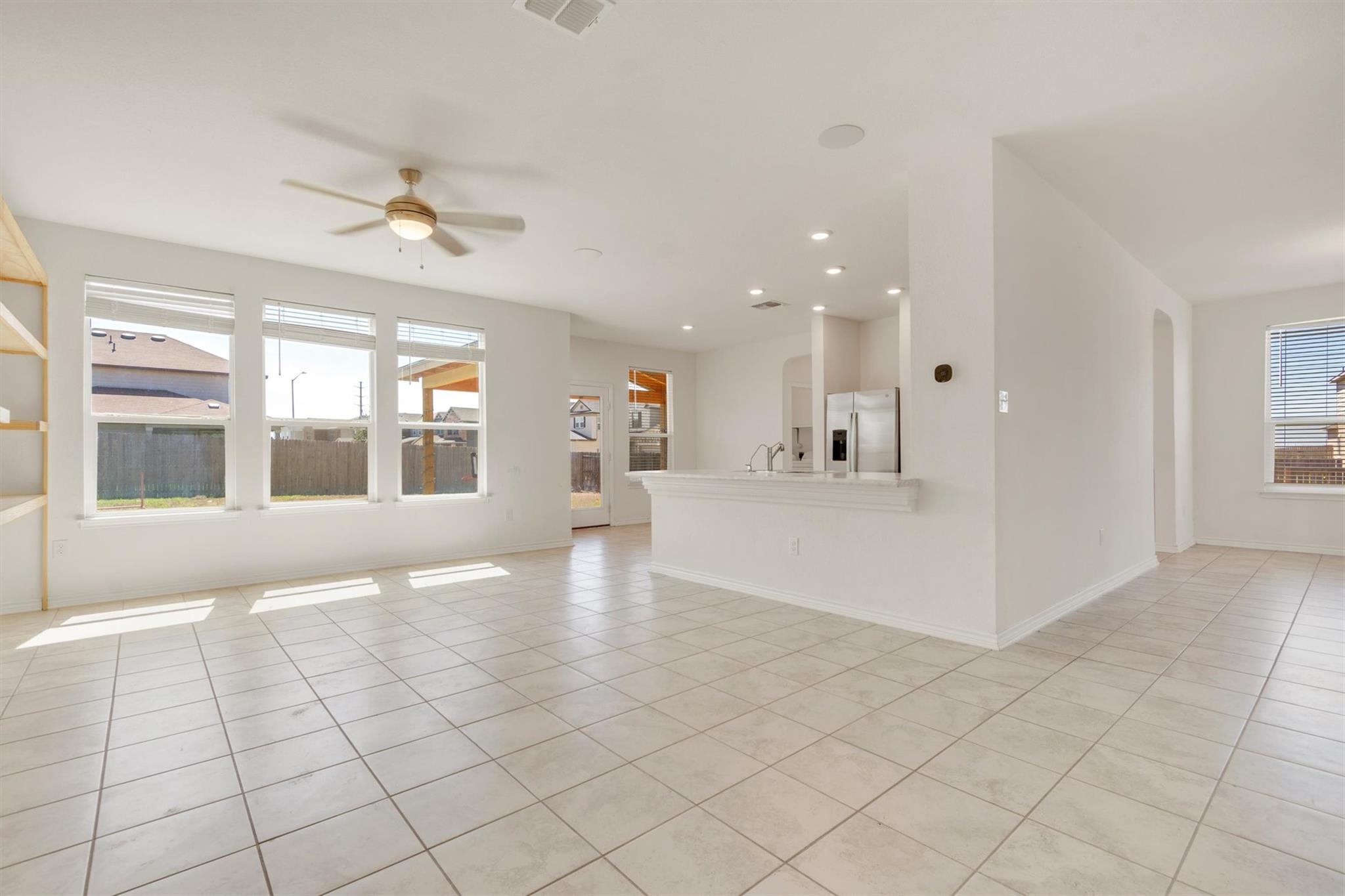 401 Briarfield DR