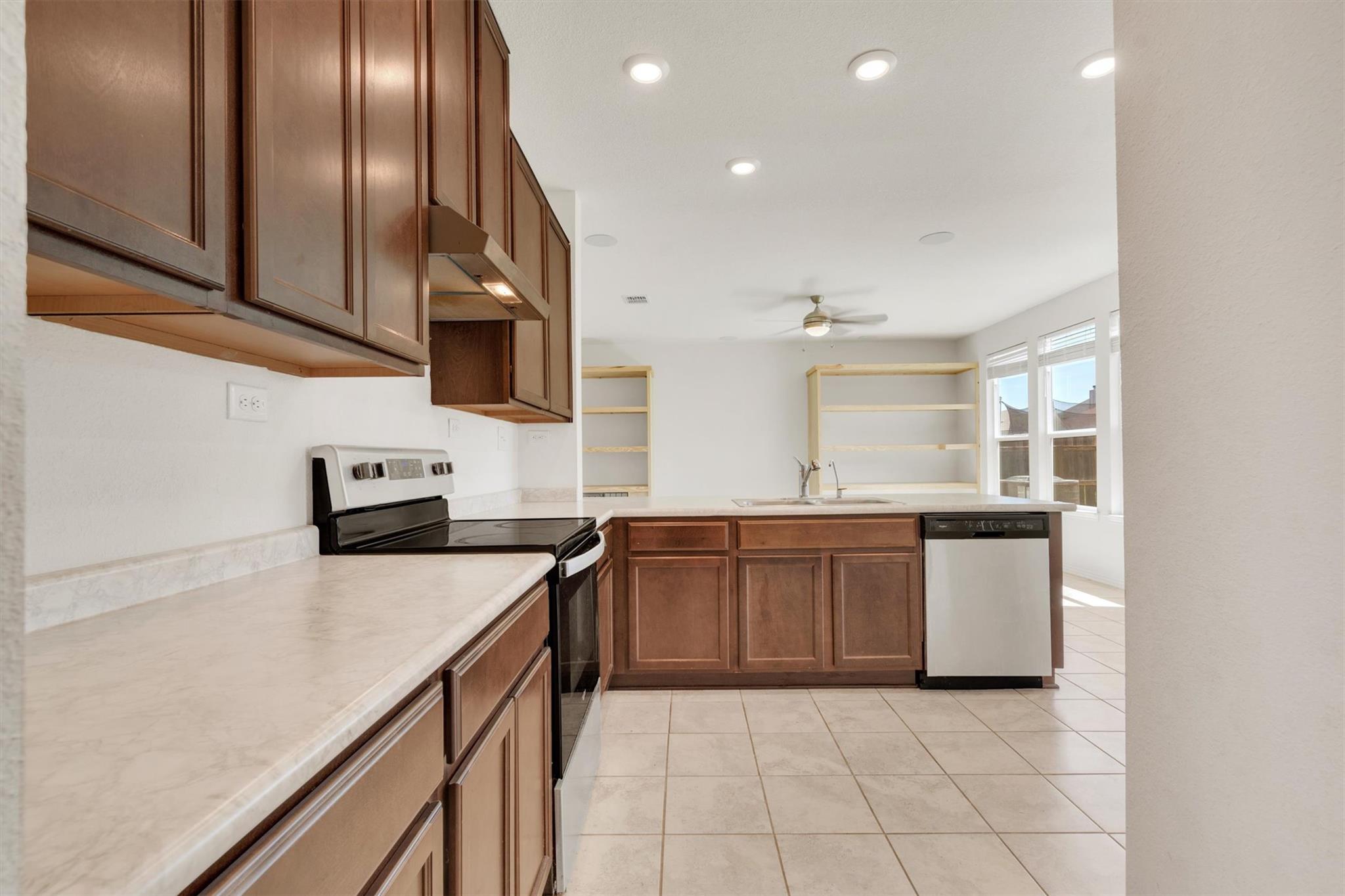 401 Briarfield DR