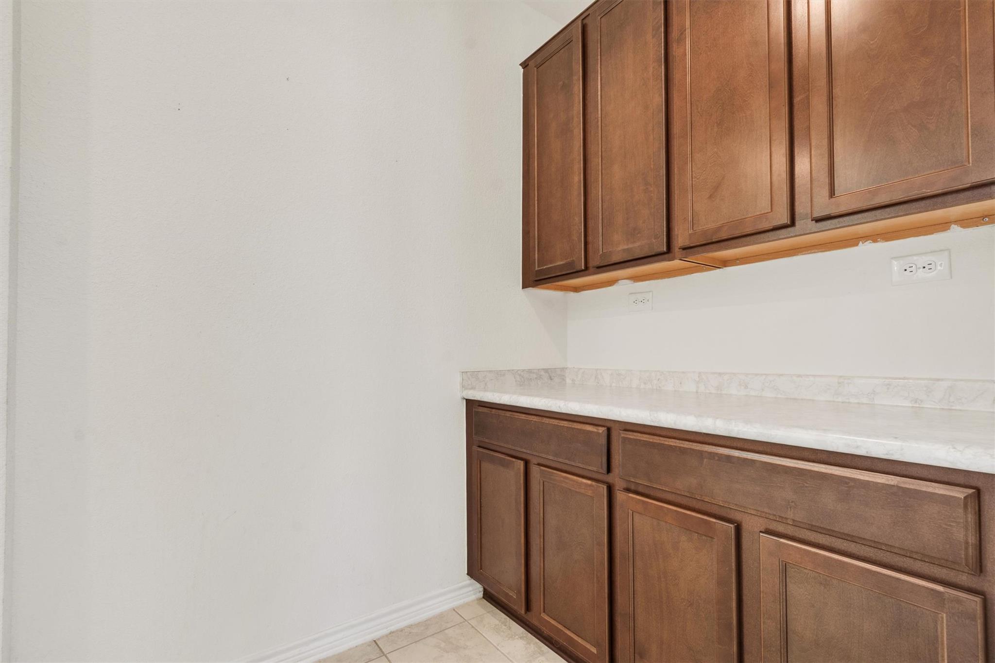 401 Briarfield DR