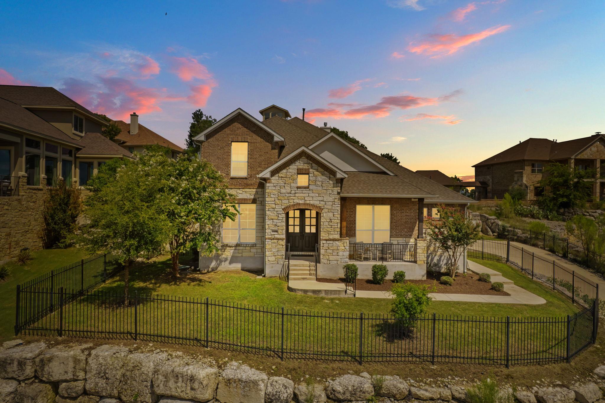 2304 Arroyo Grande