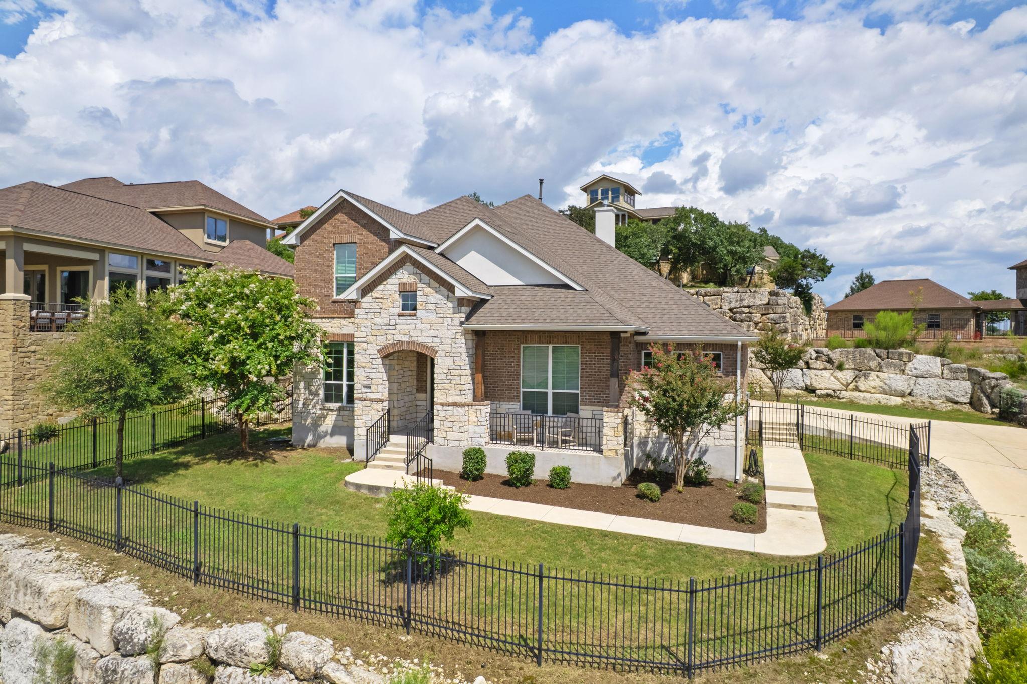 2304 Arroyo Grande