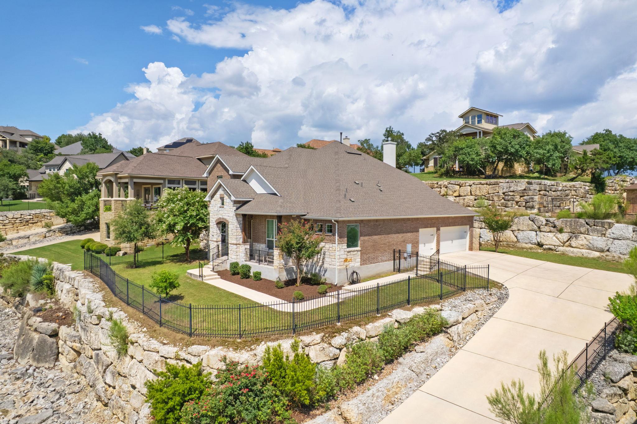 2304 Arroyo Grande