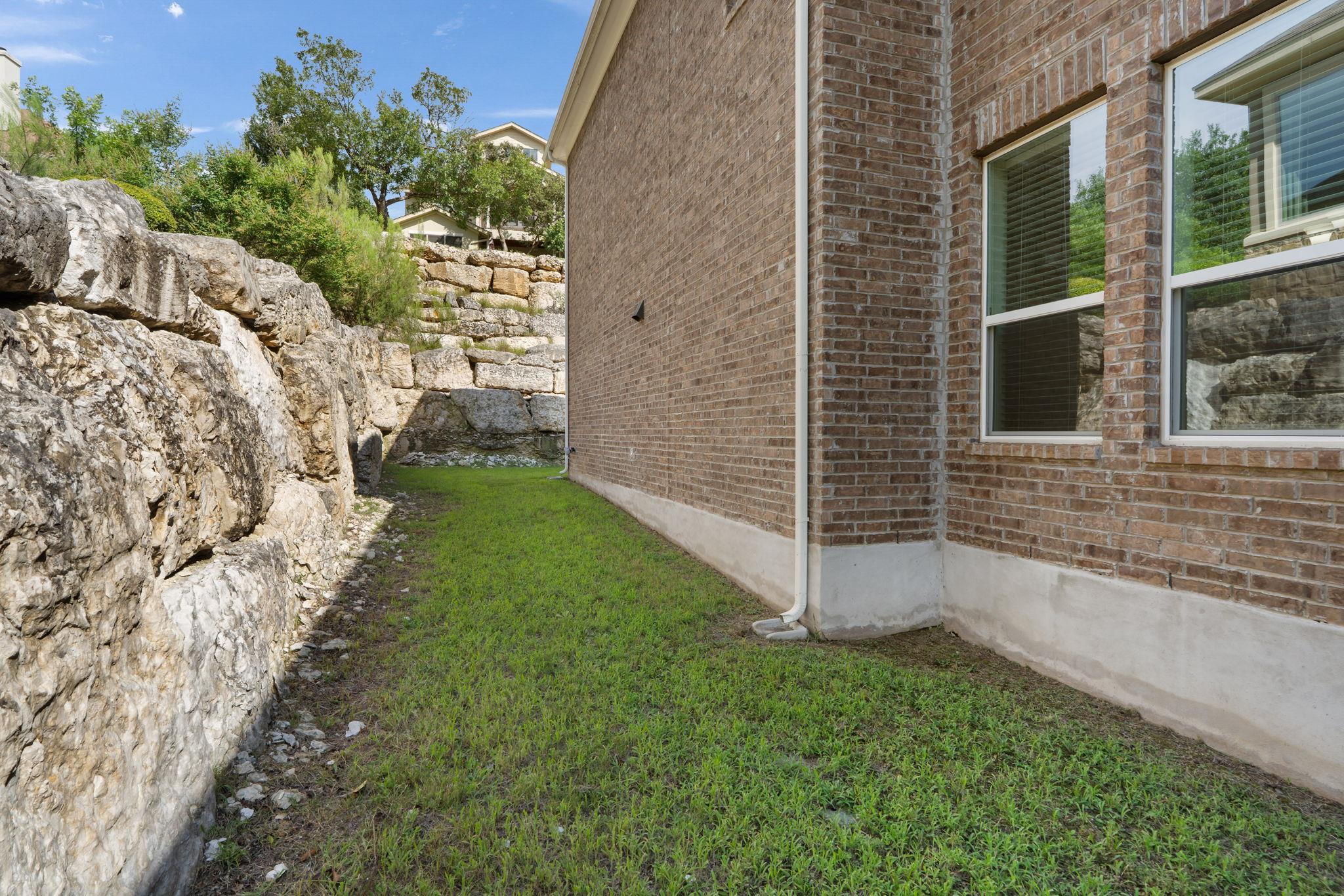 2304 Arroyo Grande