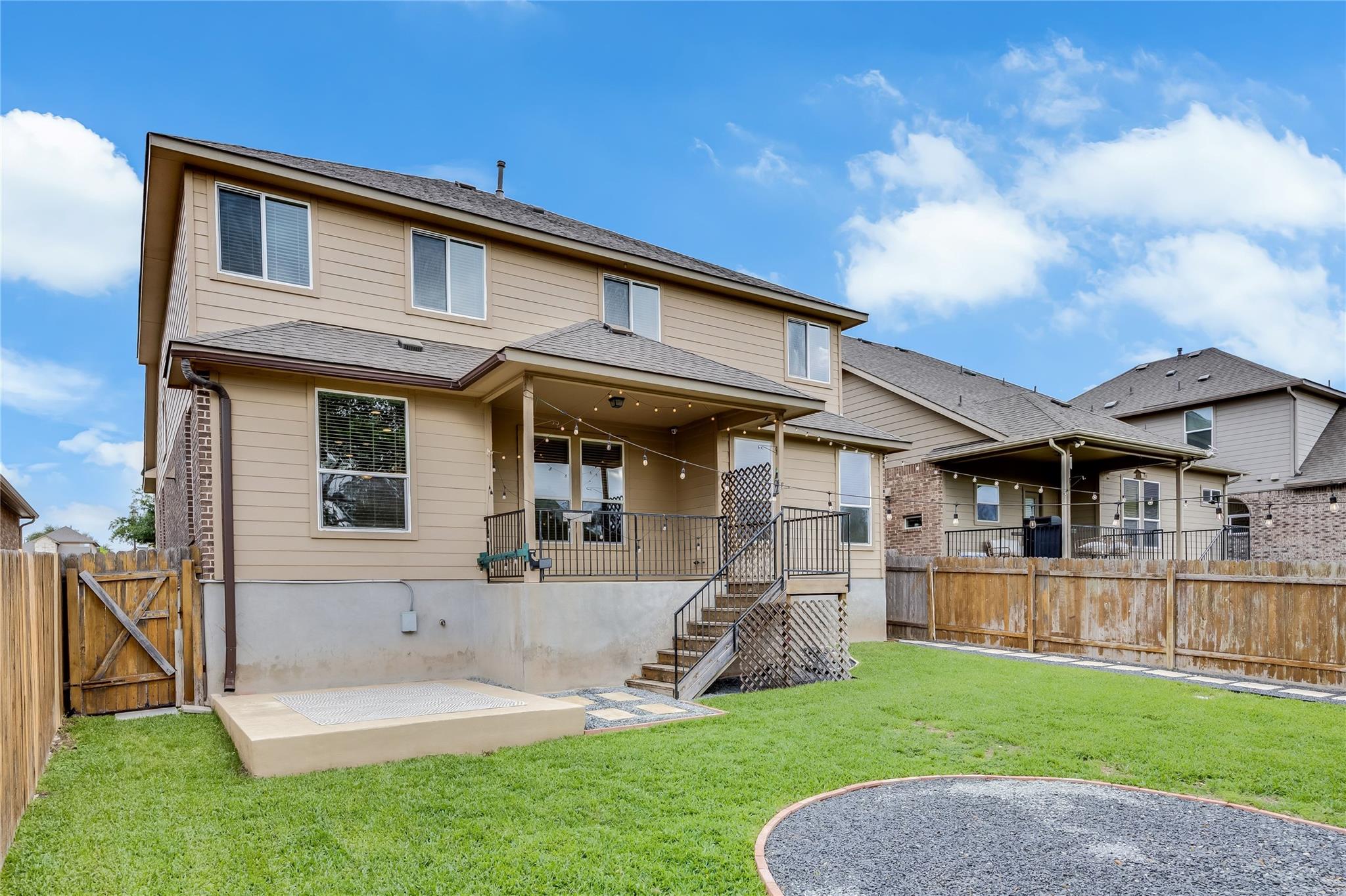 11328 Reading WAY