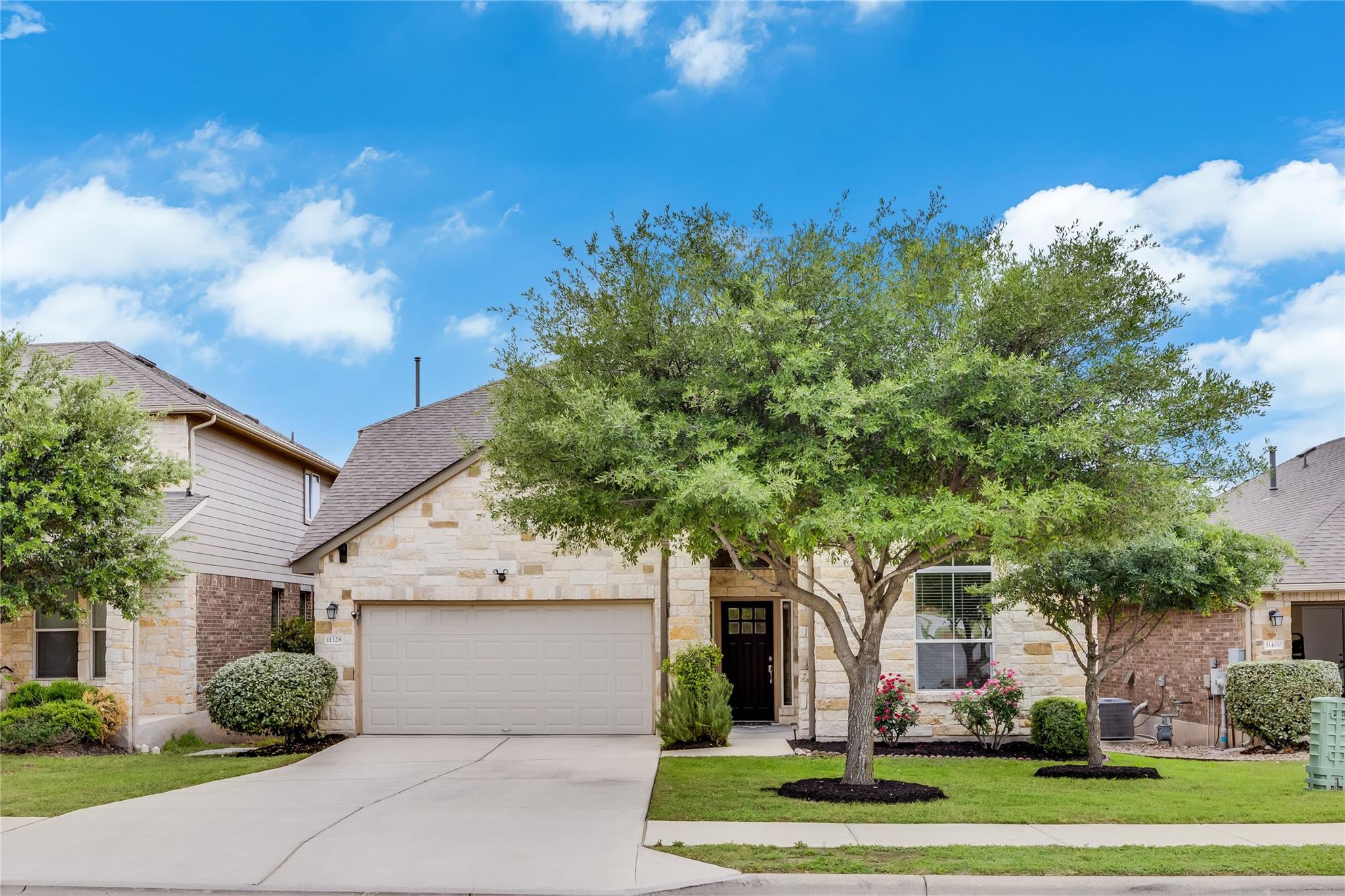 11328 Reading WAY