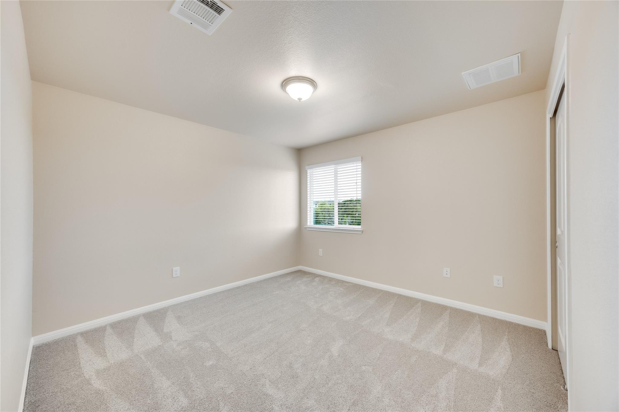 11328 Reading WAY