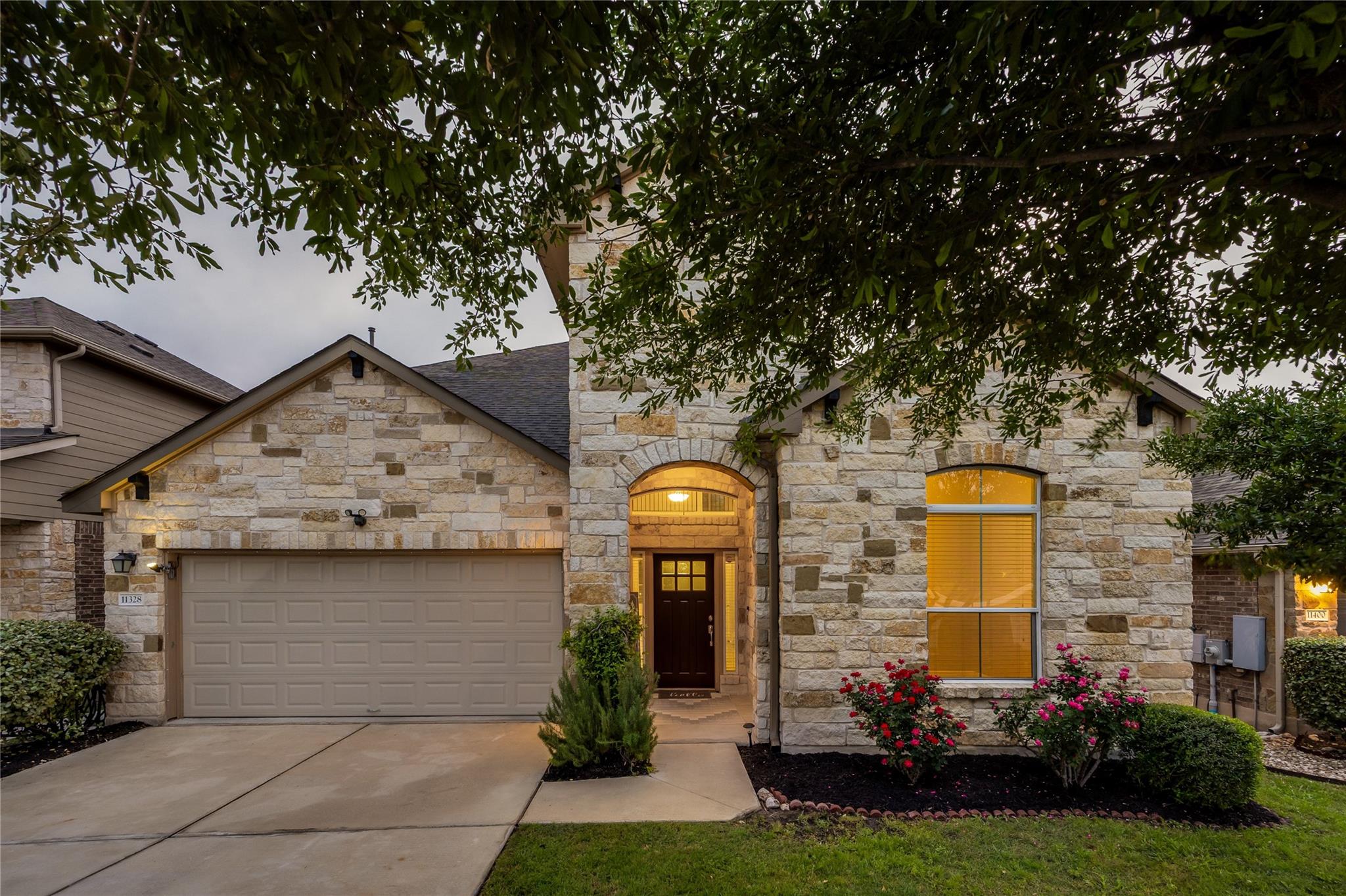 11328 Reading WAY