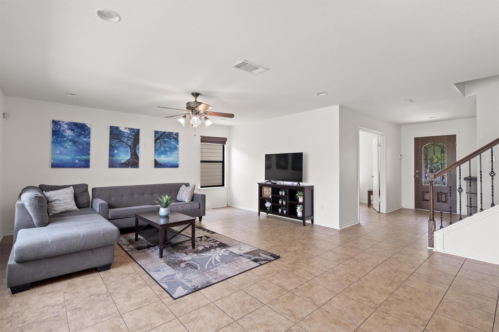 912 Bethel WAY