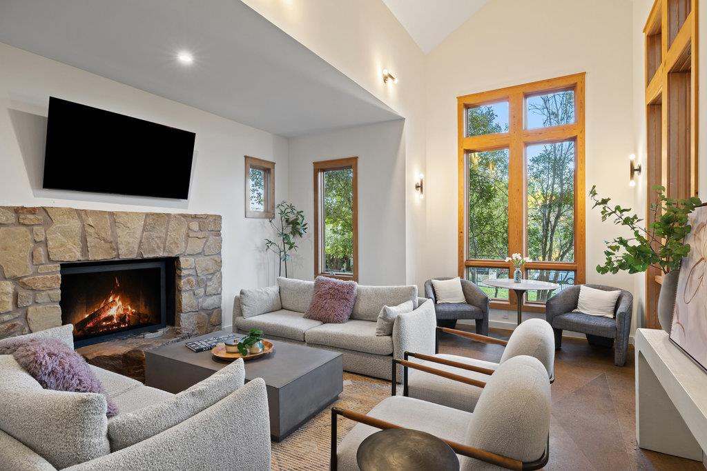 10908 River Terrace CIR