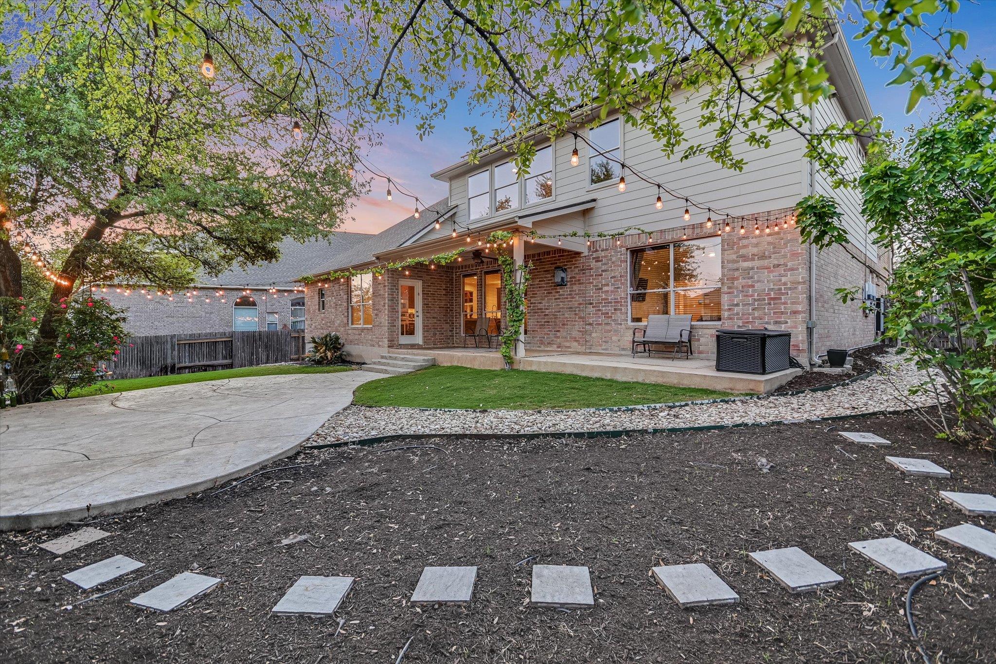 431 Ridgetop BND