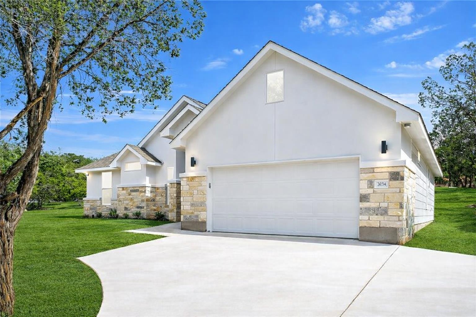 20714 Northland DR