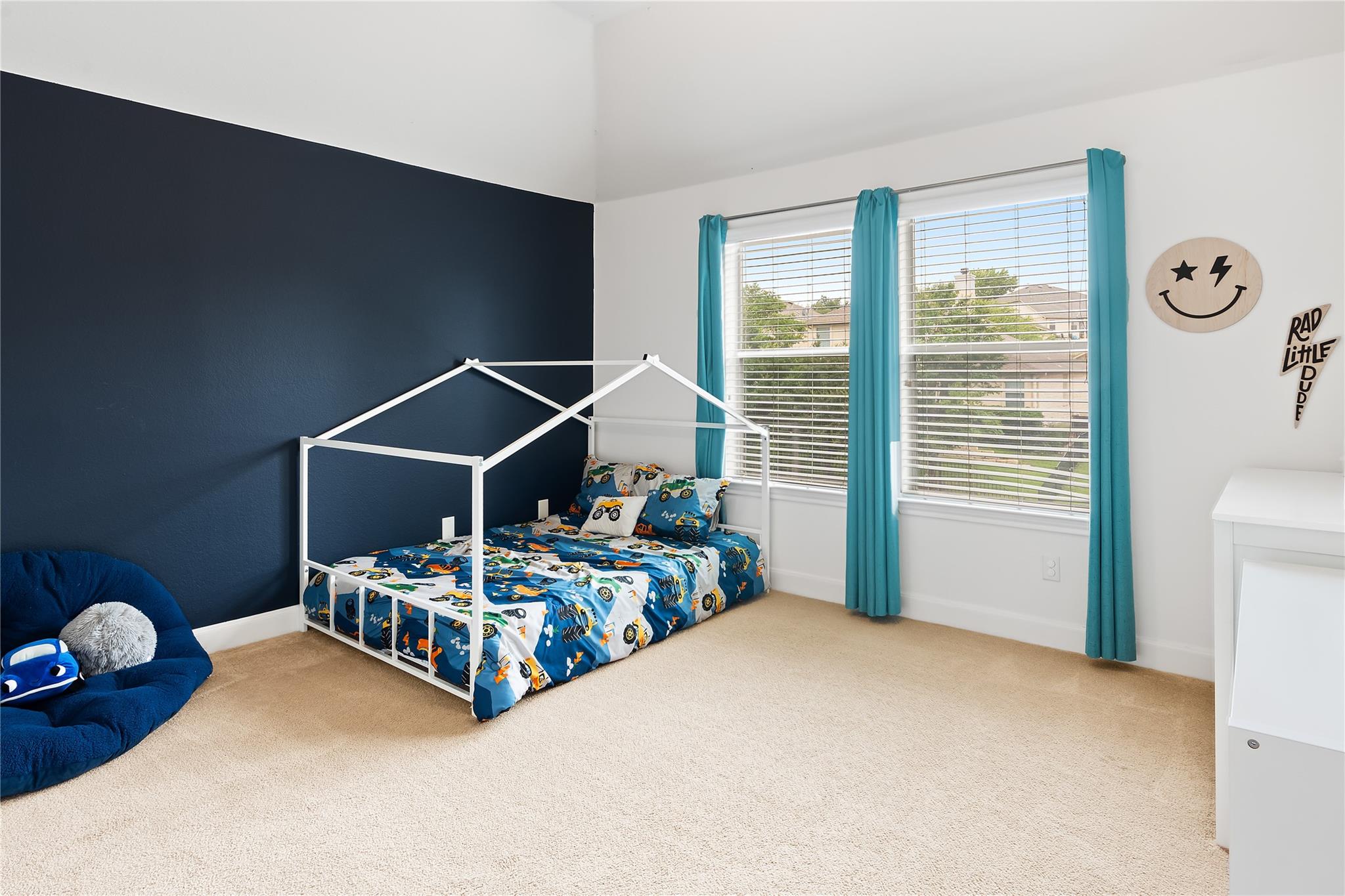 30 Stone Terrace DR