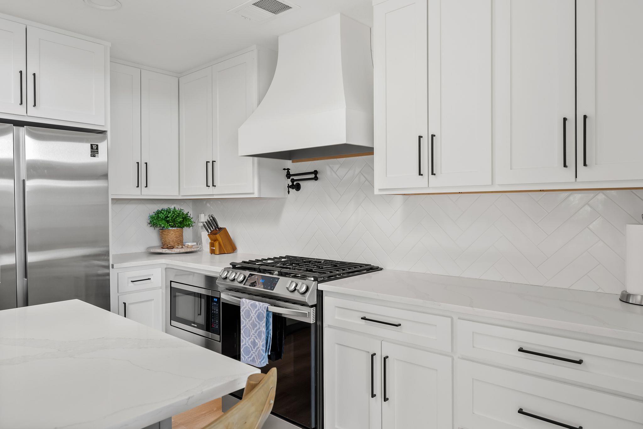 18300 West Rim DR, Jonestown