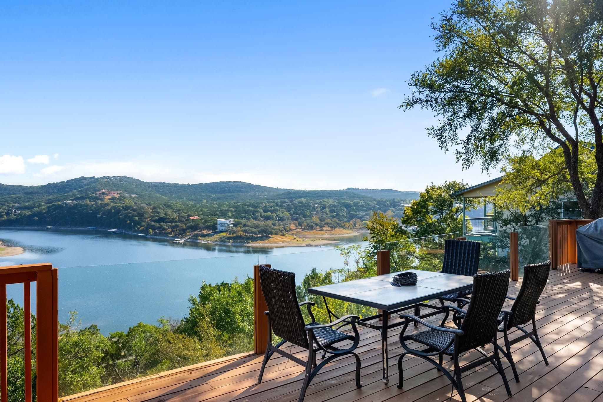 18300 West Rim DR, Jonestown