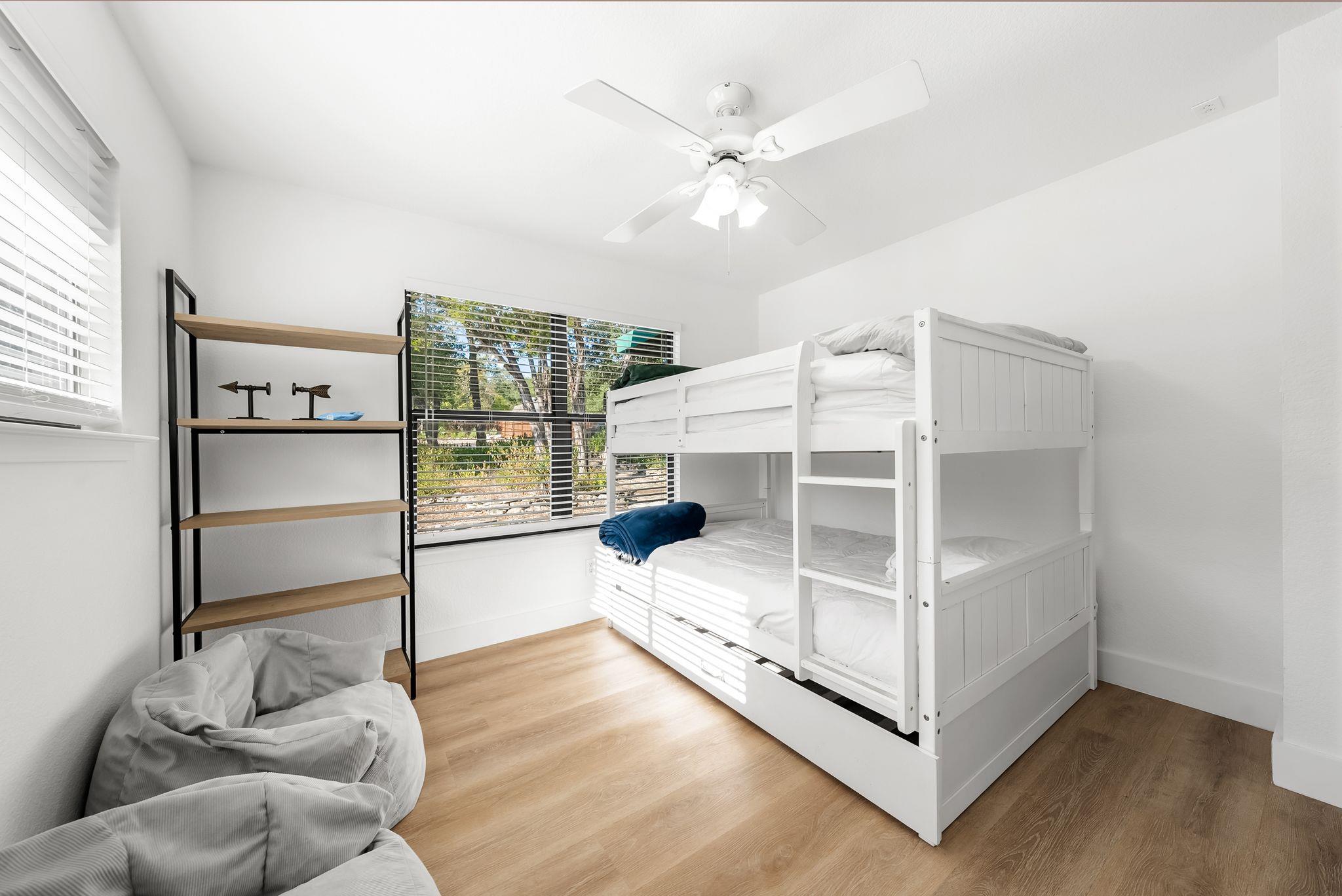 18300 West Rim DR, Jonestown