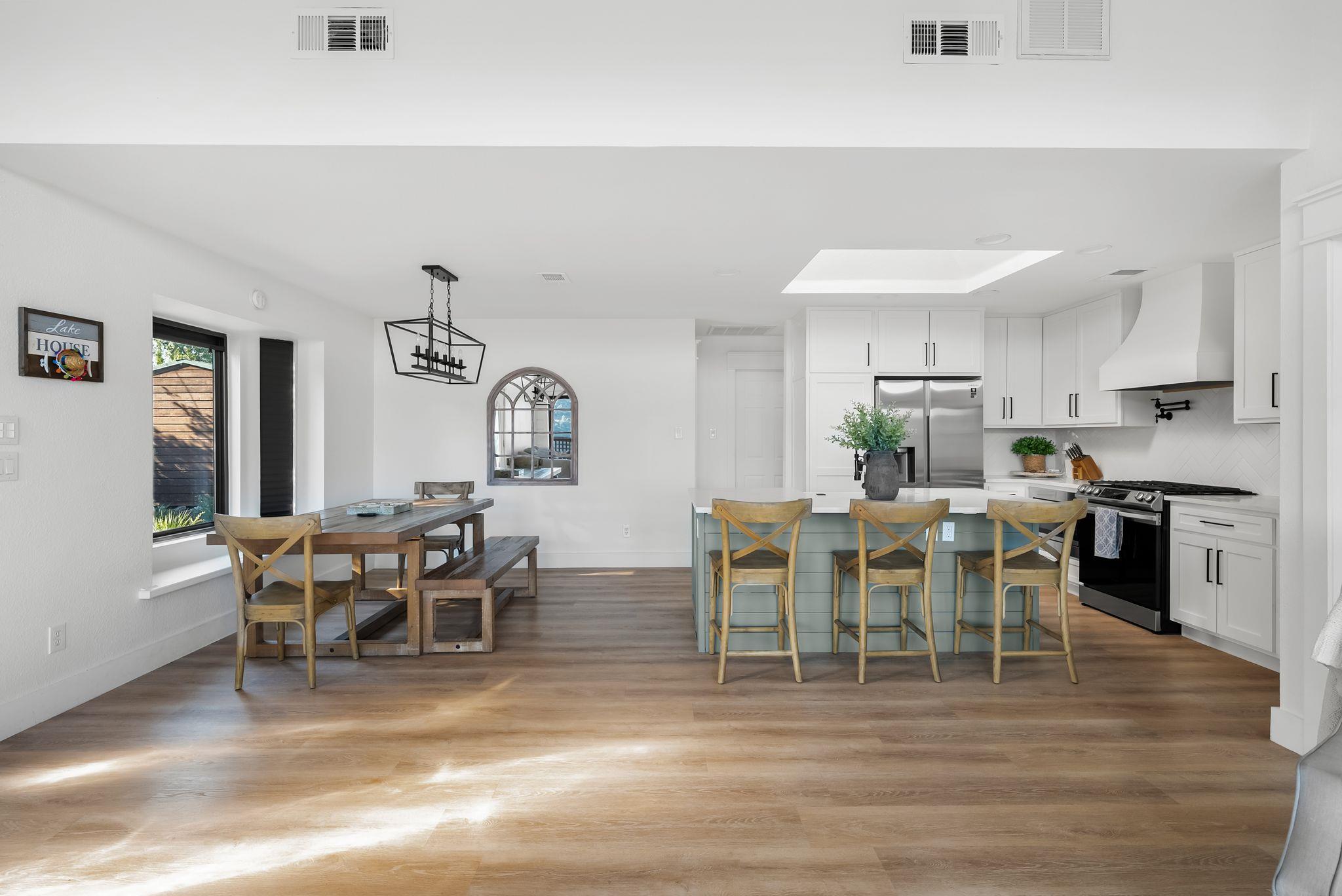 18300 West Rim DR, Jonestown