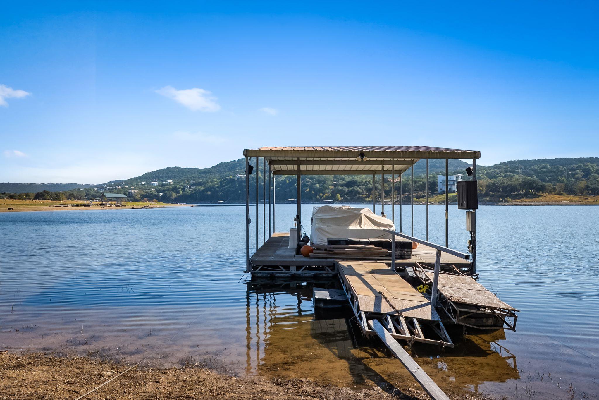 18300 West Rim DR, Jonestown