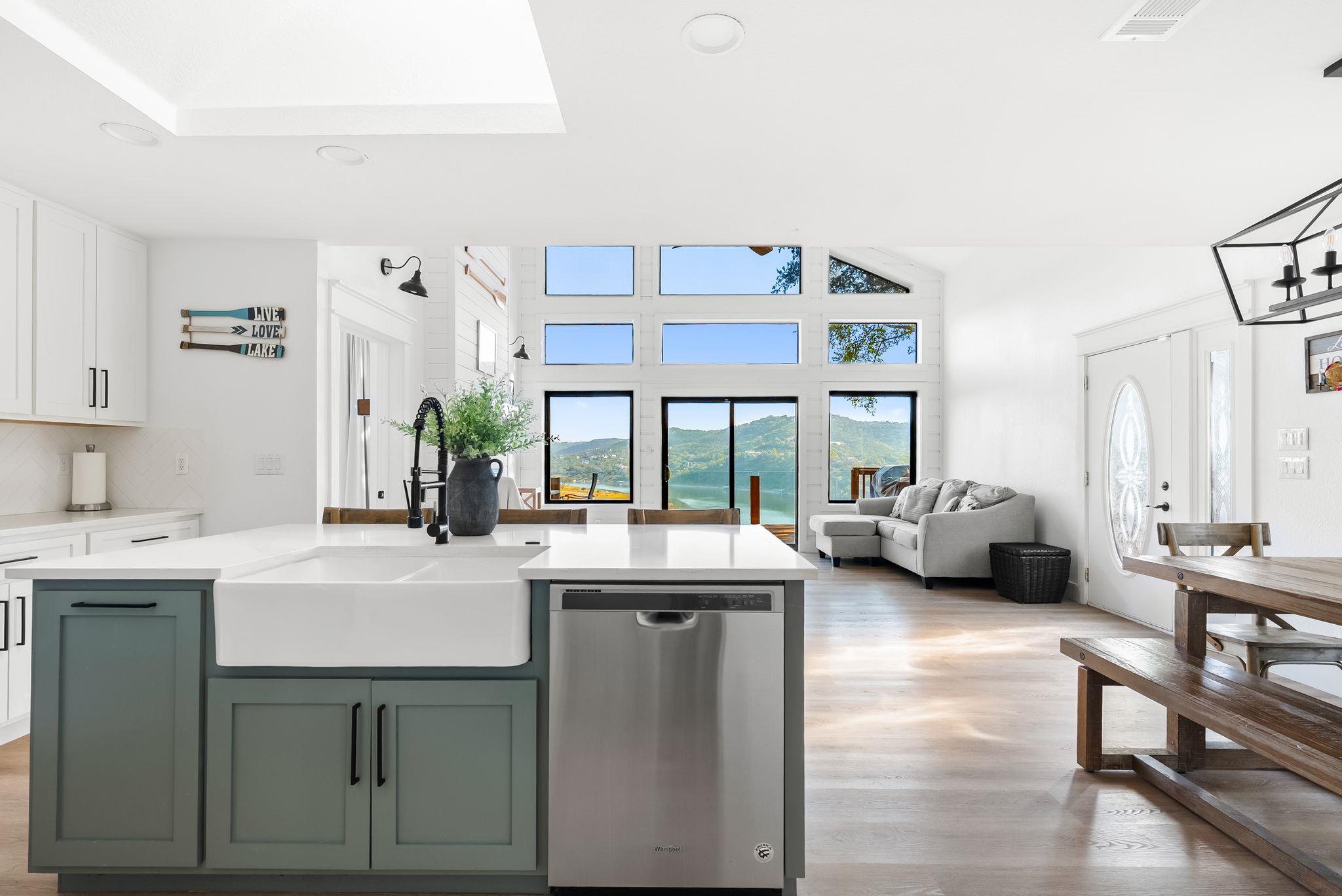 18300 West Rim DR, Jonestown