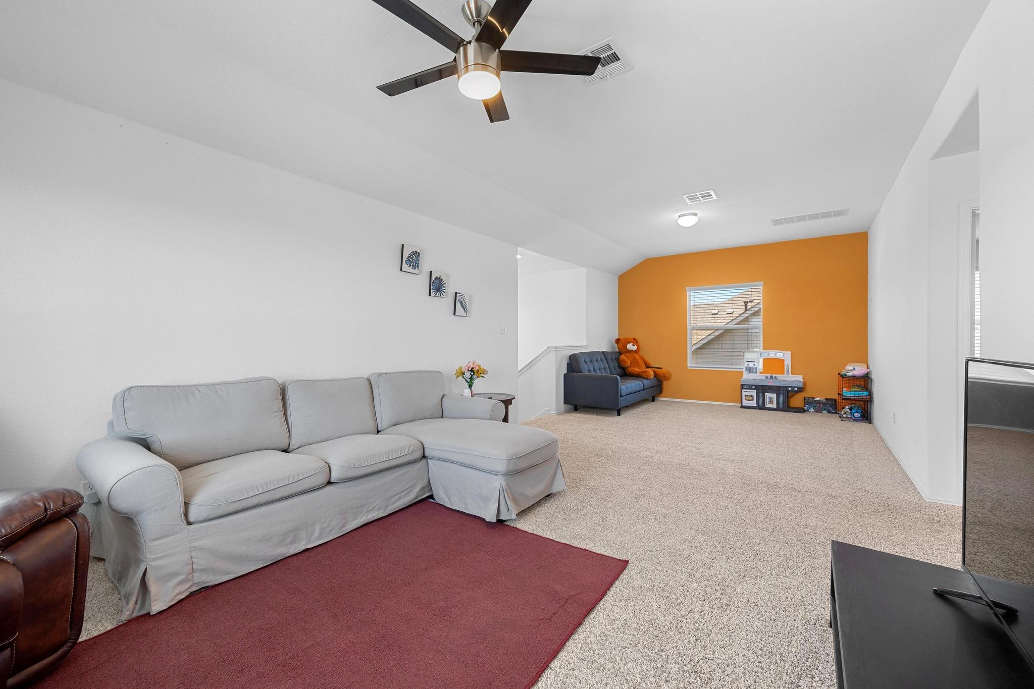 325 Majestic Cedar CT