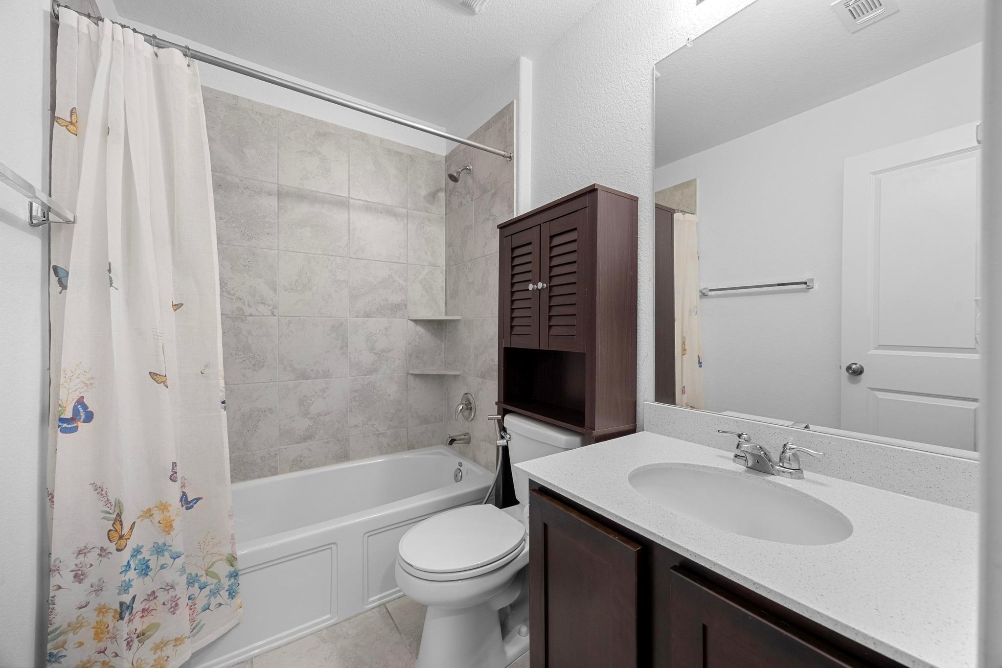 325 Majestic Cedar CT