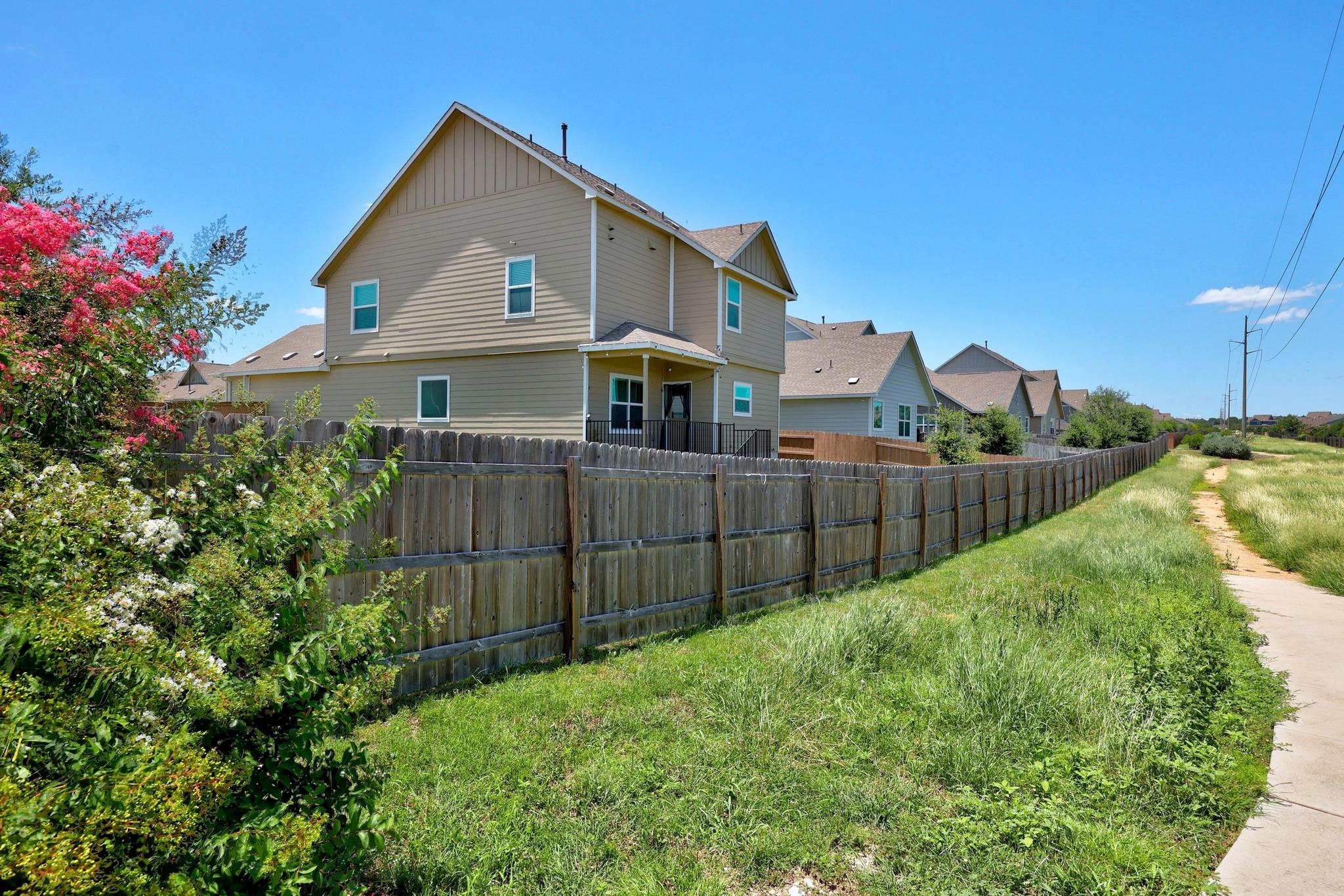 325 Majestic Cedar CT