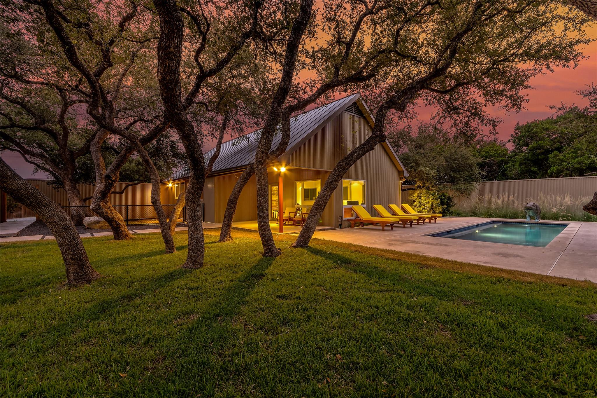 2606 Ranch Road 620 N