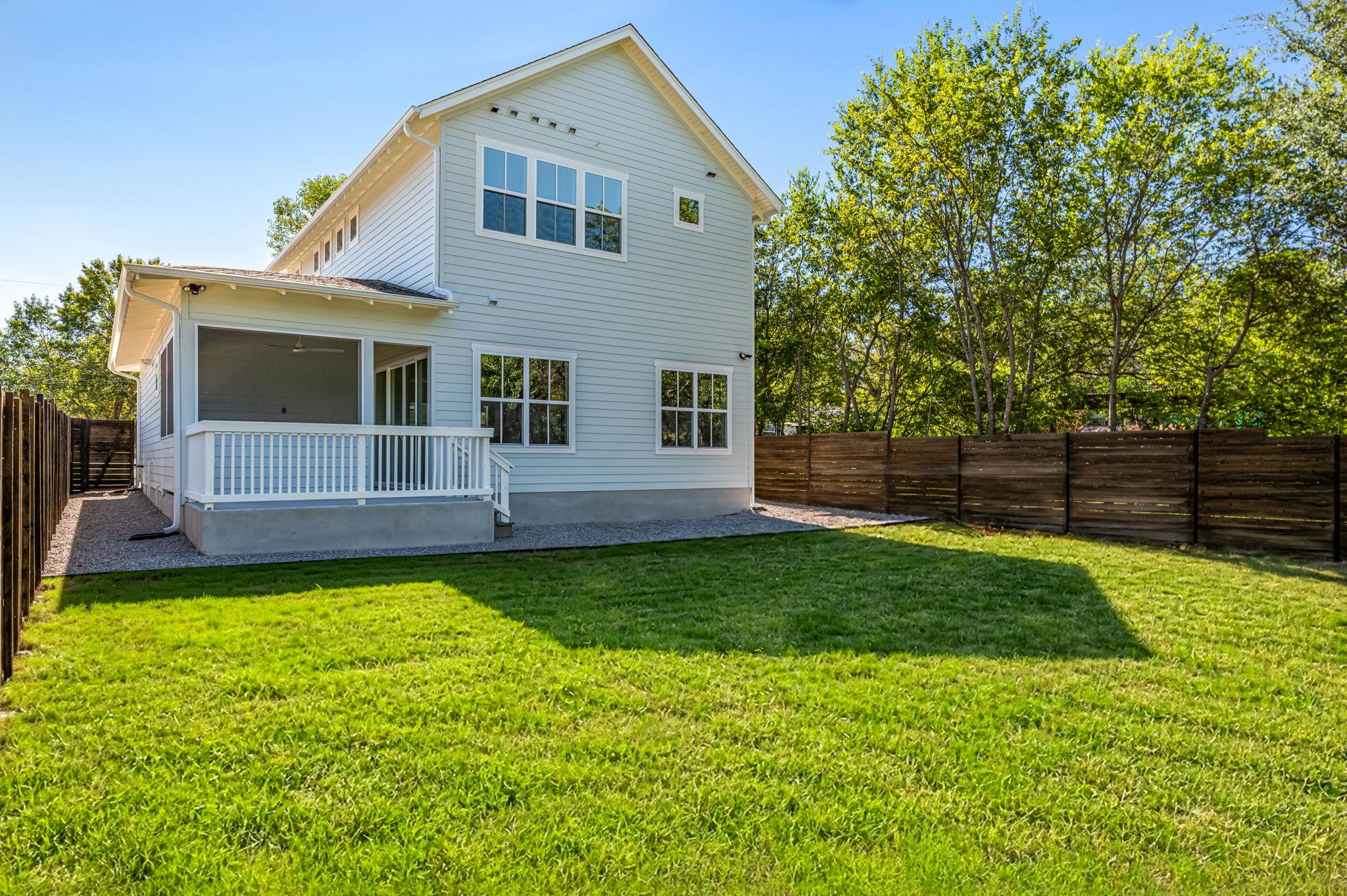 300 W Mockingbird LN # 2