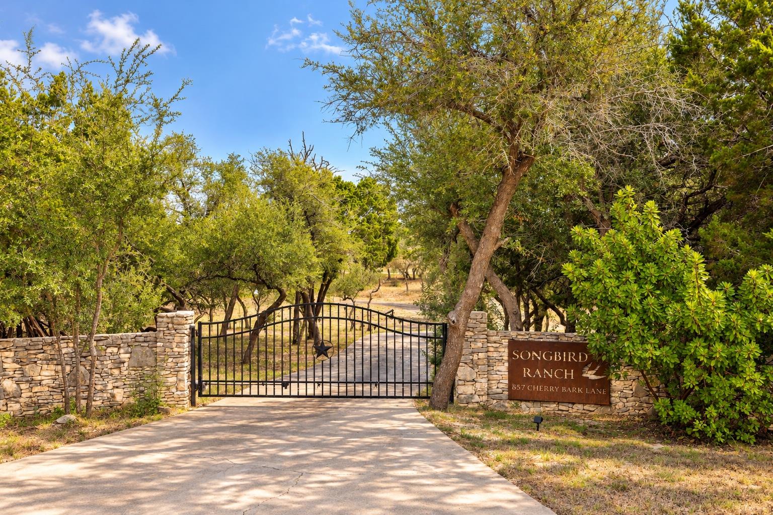 857 Cherry Bark LN