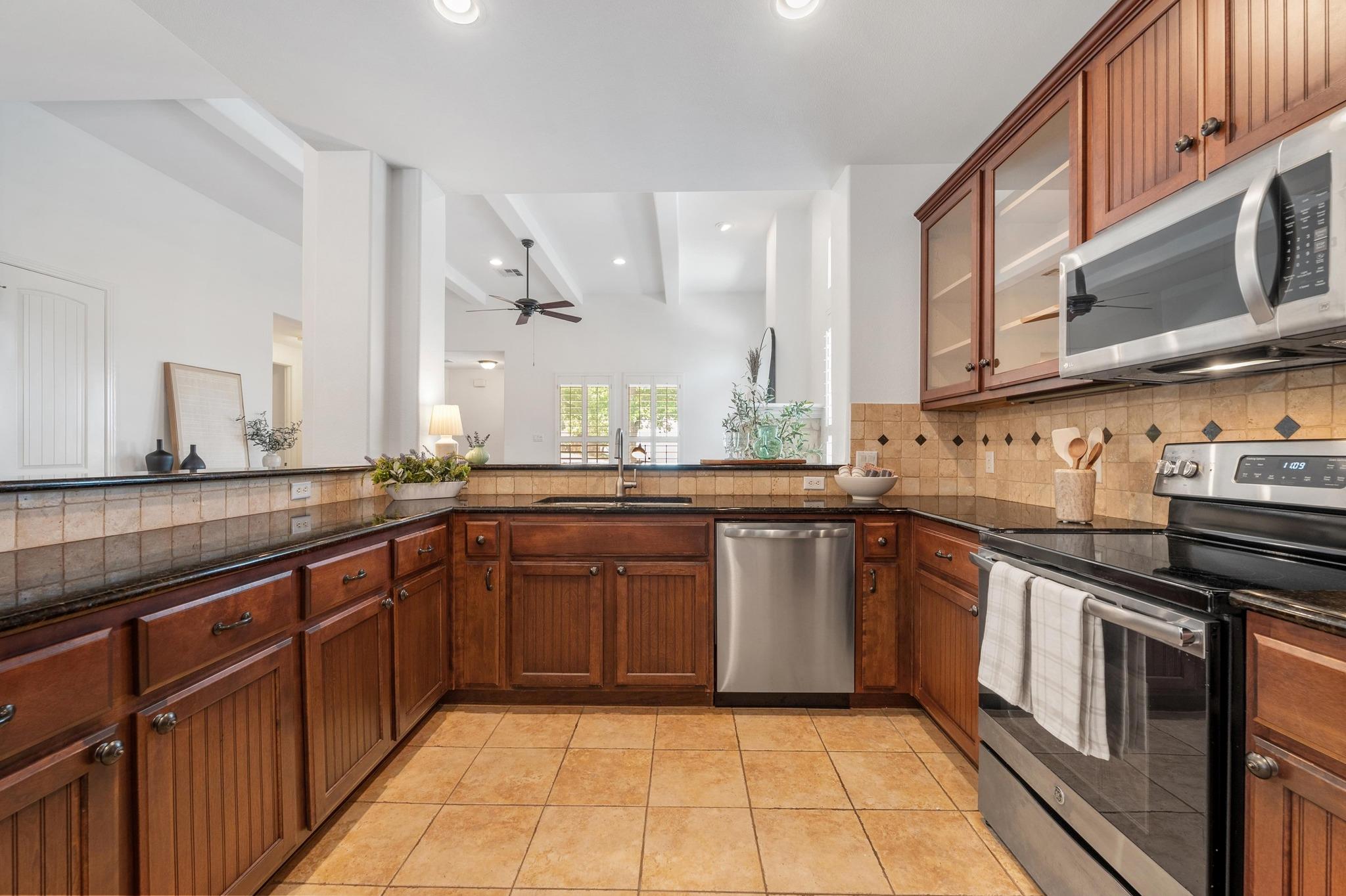 6201 River Place Boulevard BLVD # 4
