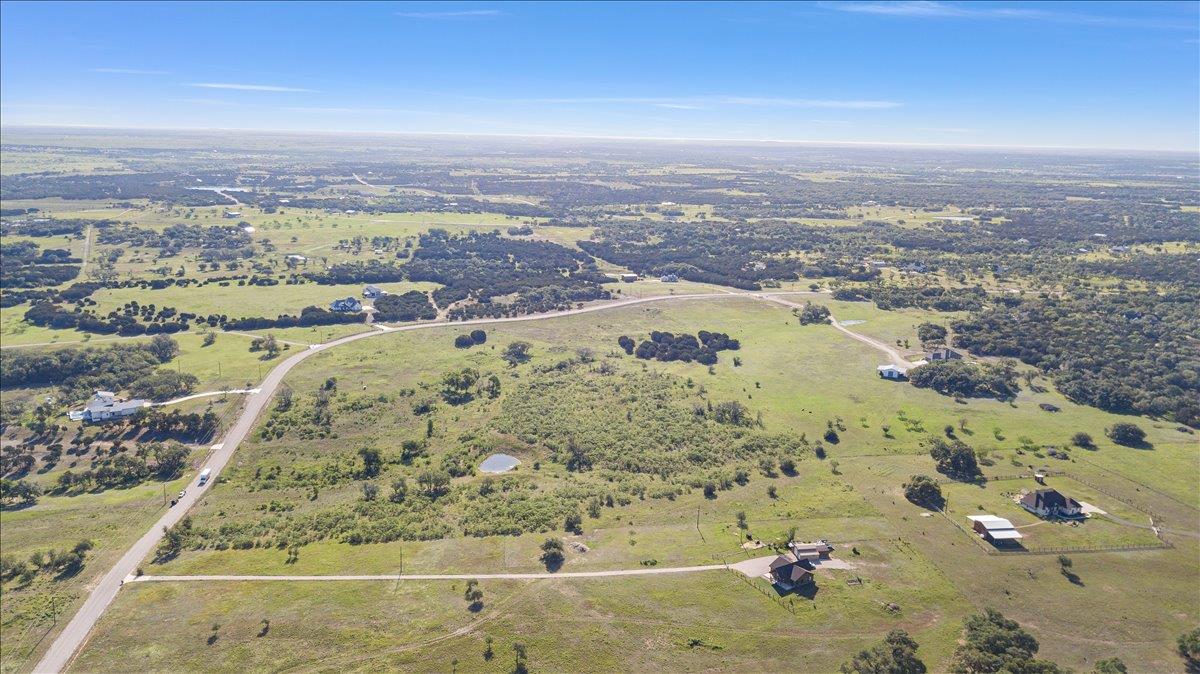 Lot 104 Carpenter LOOP