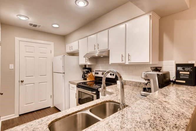 5313 Indio DR Unit C